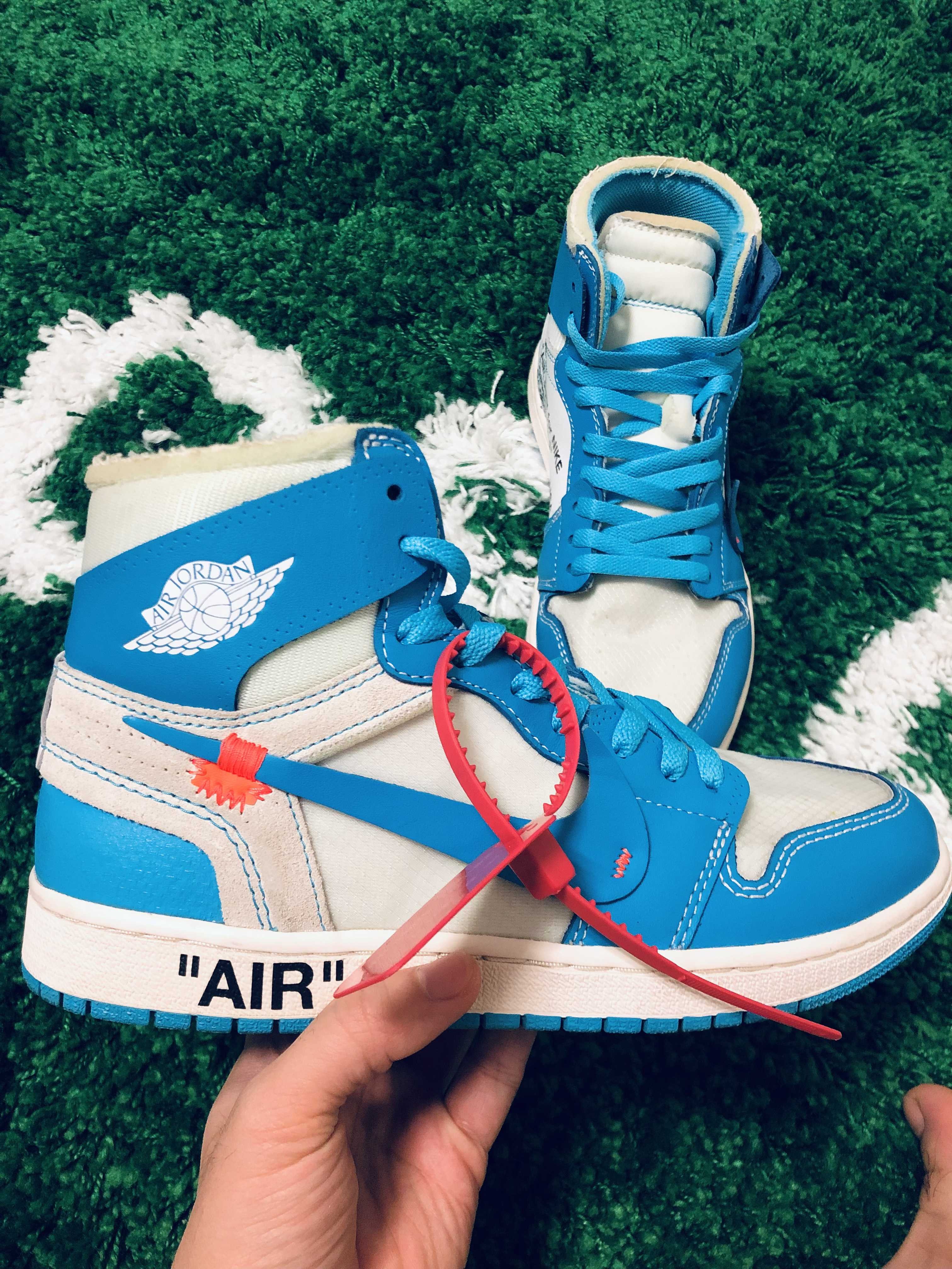 Off-White × Nike Air Jordan 1 High UNC "White/Dark Powder Blue"