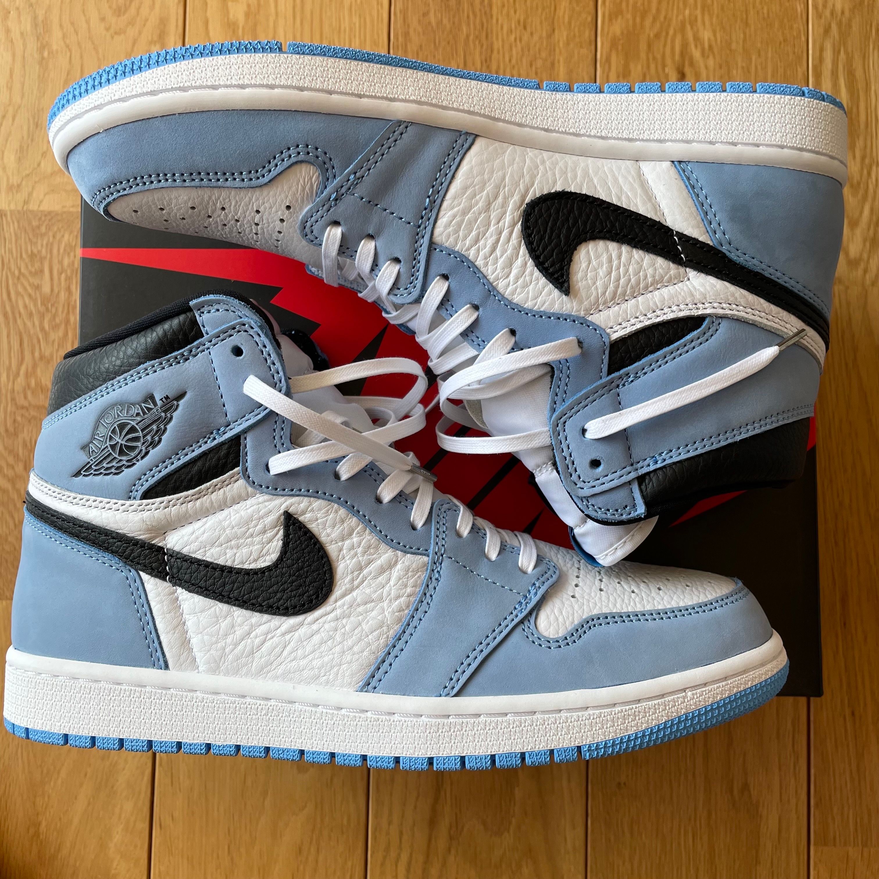 Nike Air Jordan 1 High OG "University Blue"