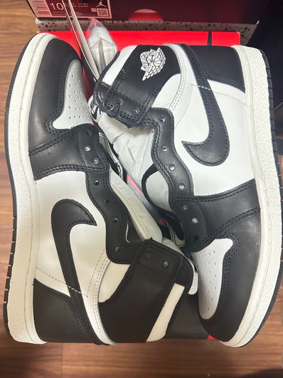 Nike Air Jordan 1 High '85 "Black/White"