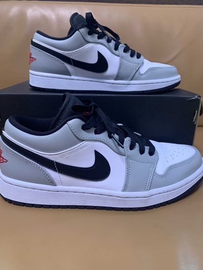 NIKE AIR JORDAN 1 LOW "LIGHT SMOKE GREY"