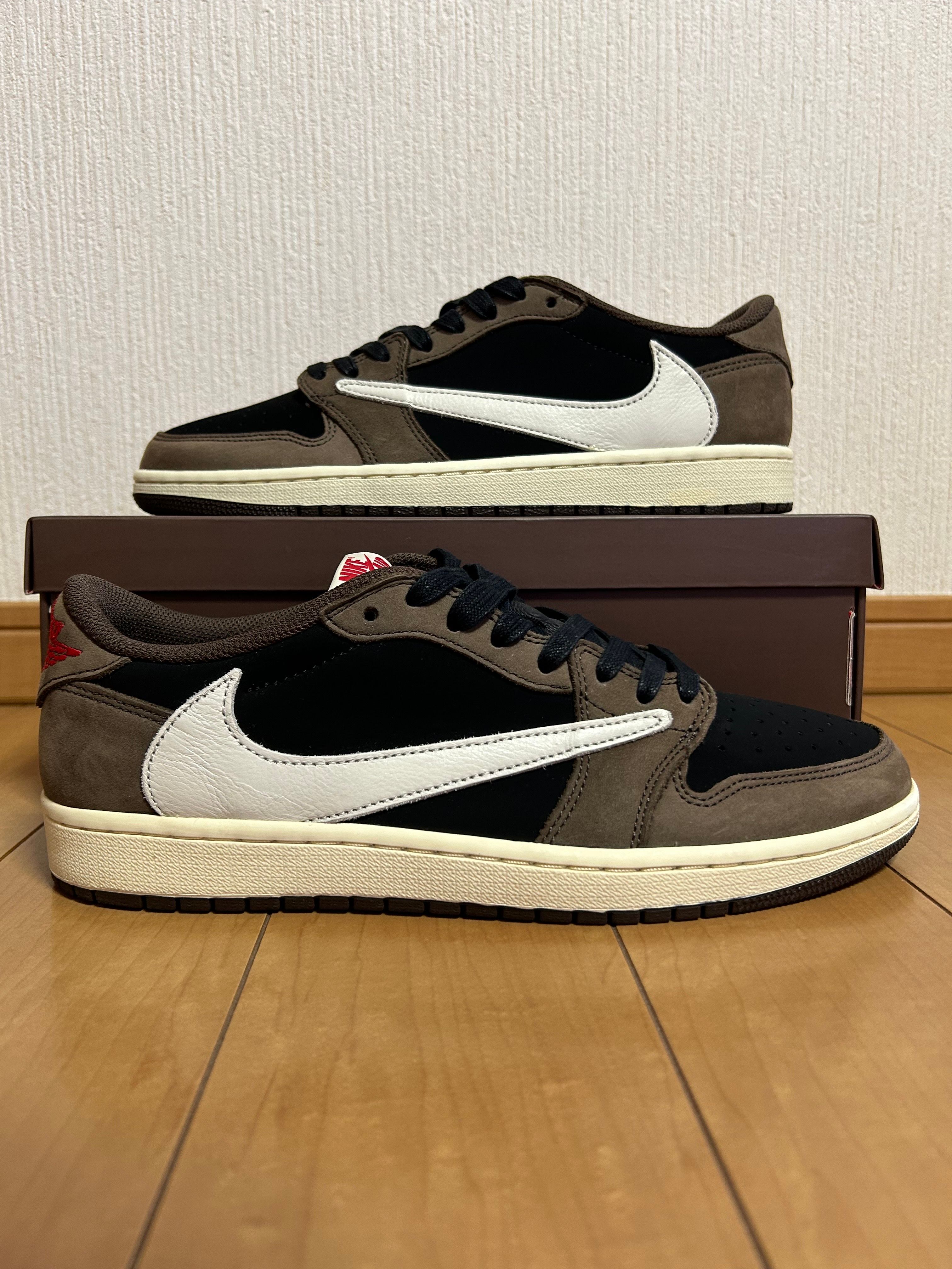 Travis Scott × Nike Air Jordan 1 Low OG SP-T  "Black/Dark Mocha"