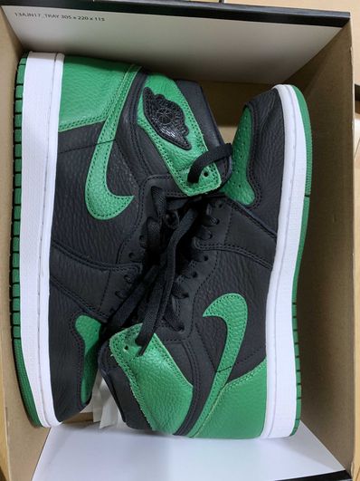 Nike Air Jordan 1 Retro High OG "Black/Pine Green" (2020)