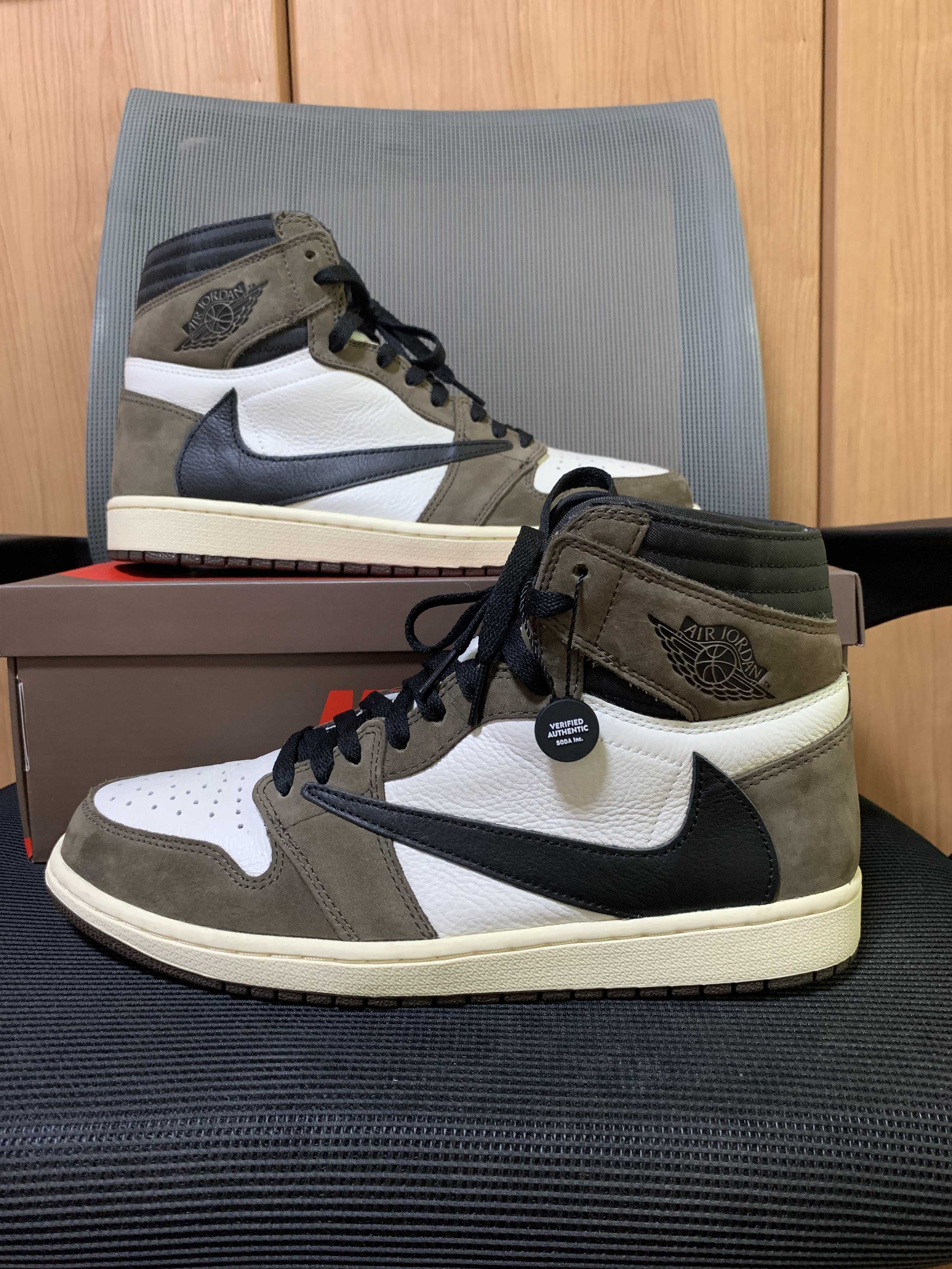 Travis Scott × Nike Air Jordan 1 Retro High OG TS SP "Sail/Dark Mocha"