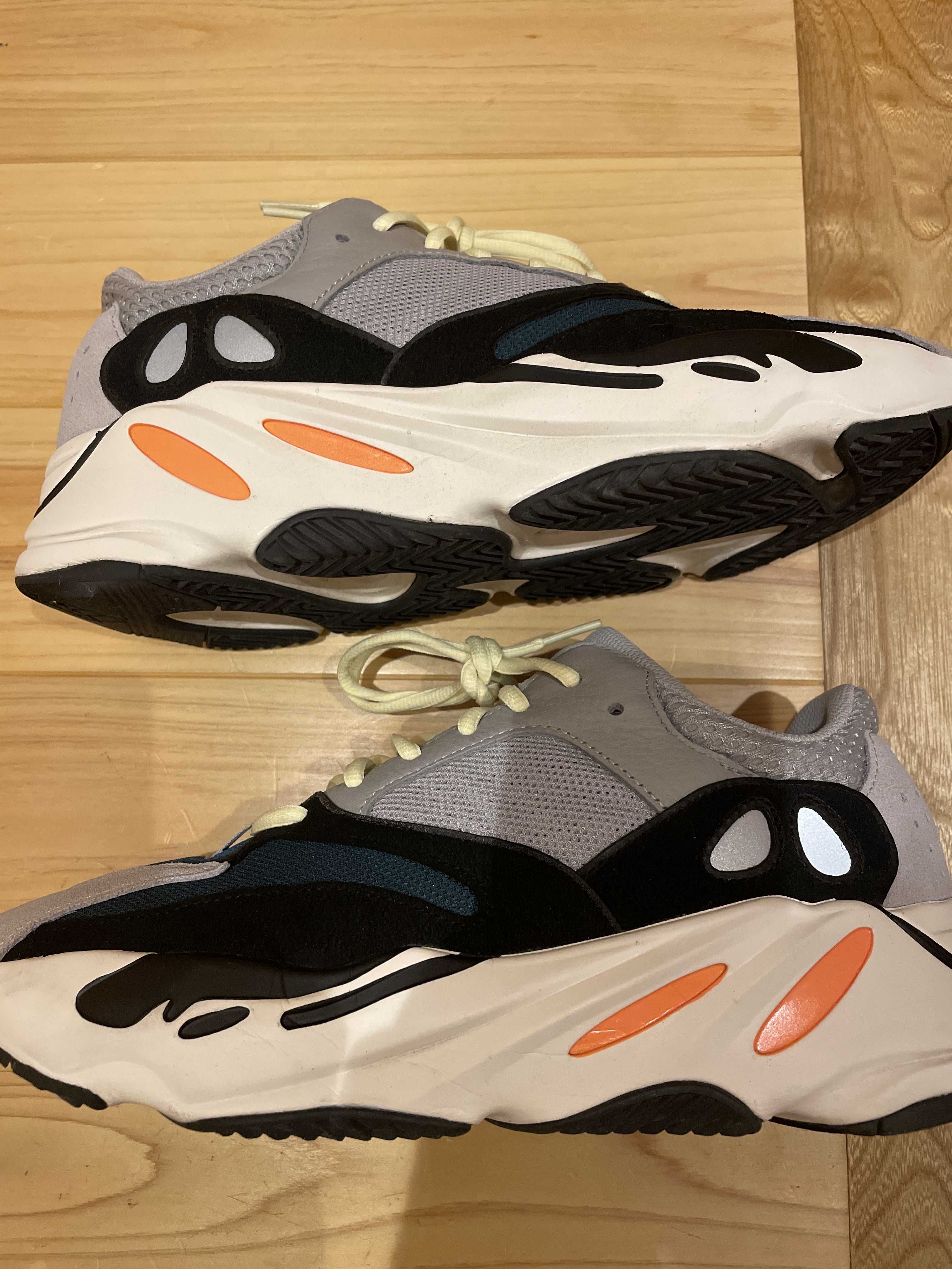 adidas YEEZY Boost 700 "Wave Runner"