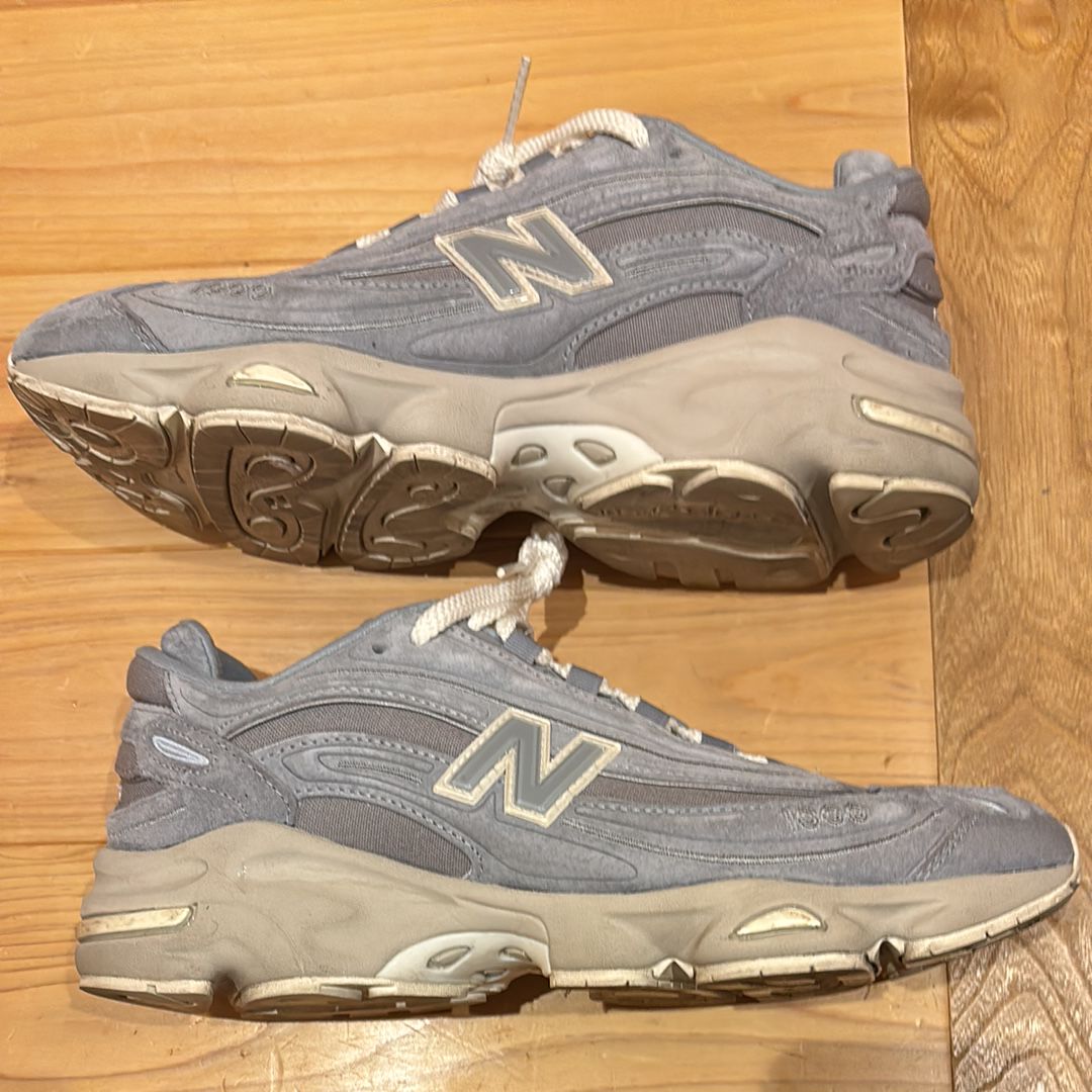 KITH × New Balance 1000 "Quarry"