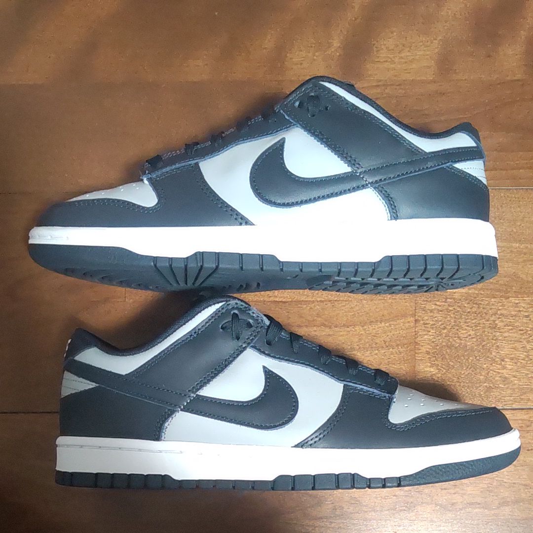 Nike Dunk Low "Championship Grey"