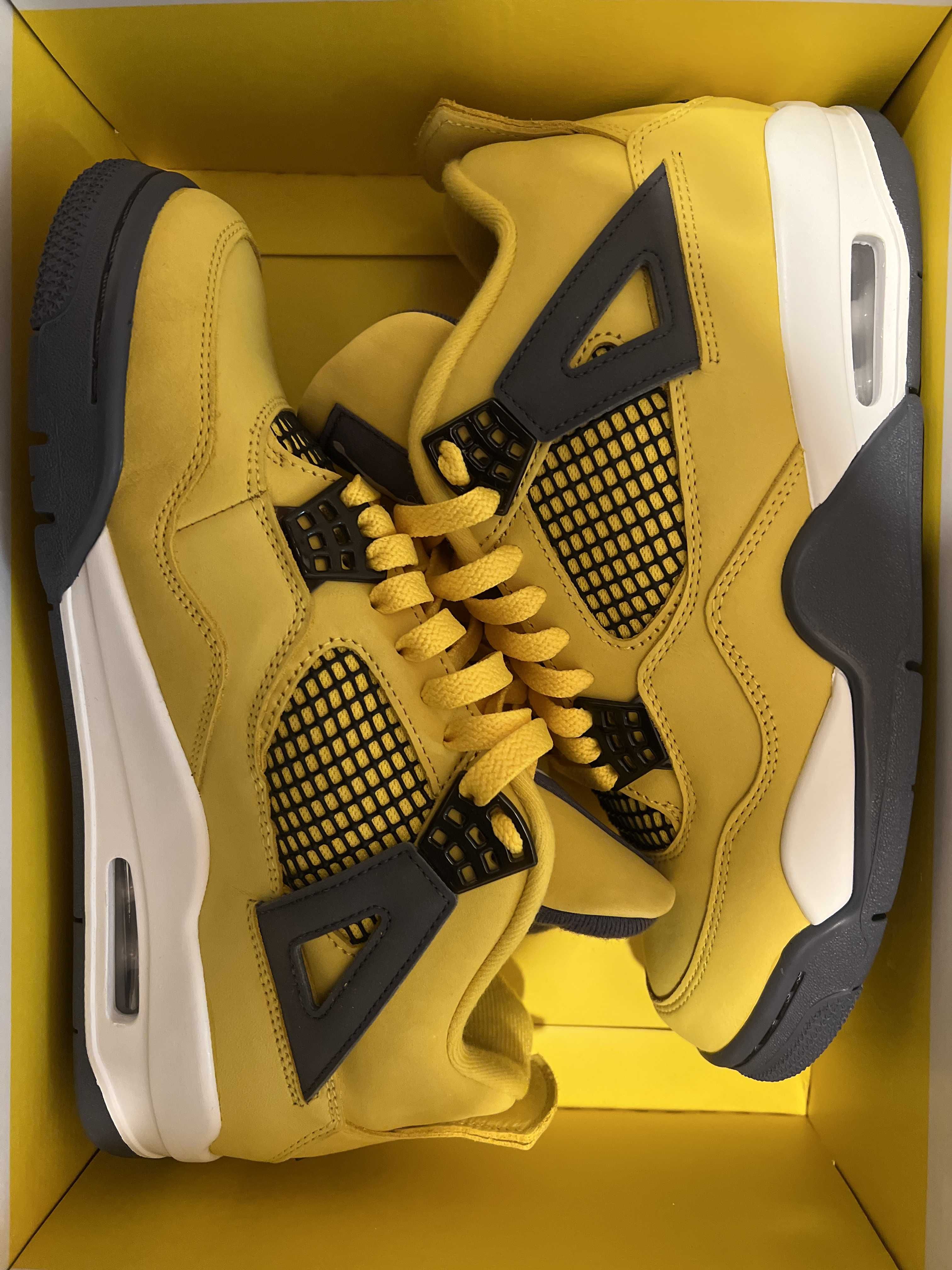 Nike Air Jordan 4 "Tour Yellow"