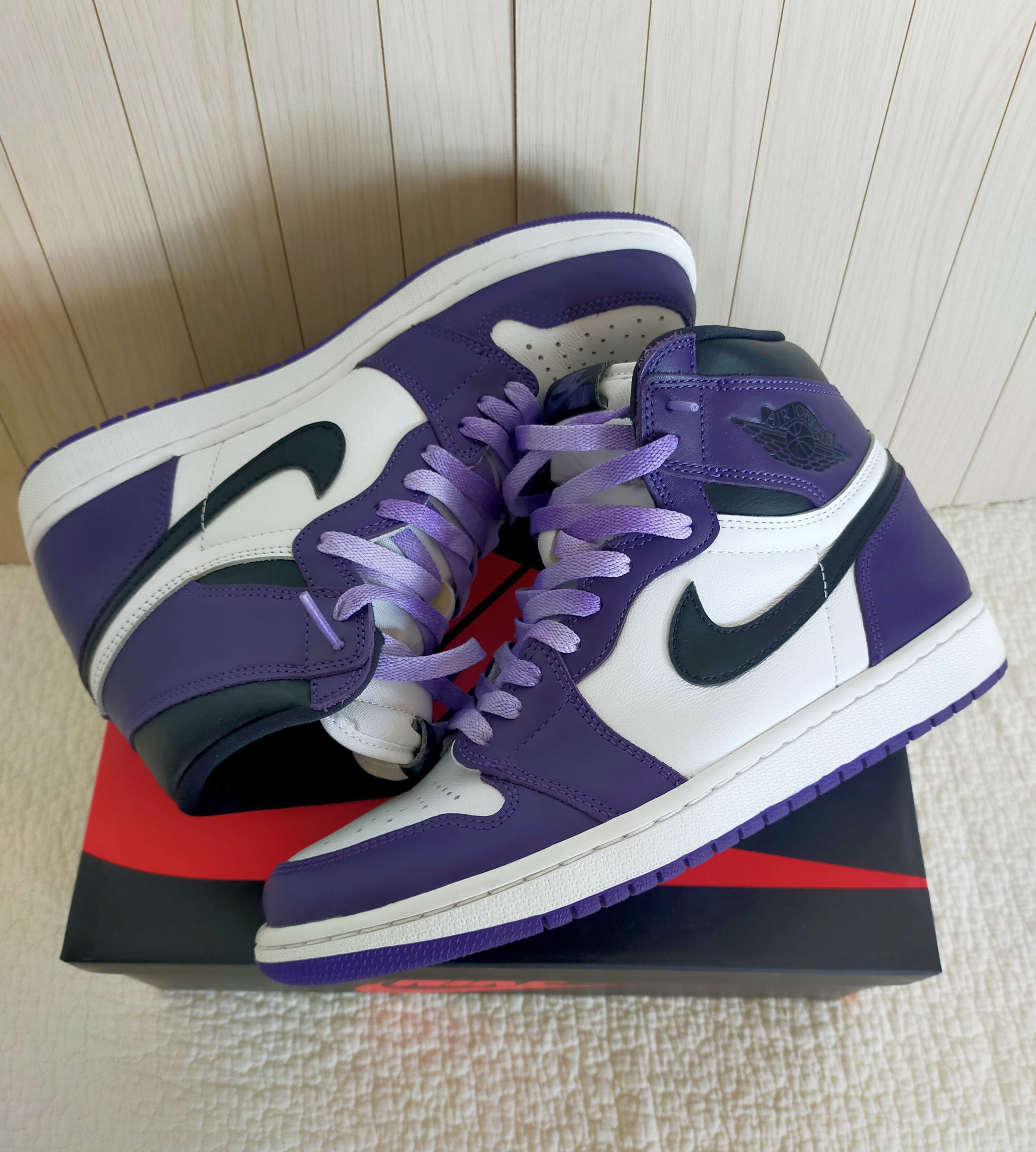 Nike Air Jordan 1 Retro High OG "Court Purple White/Black" (2020)