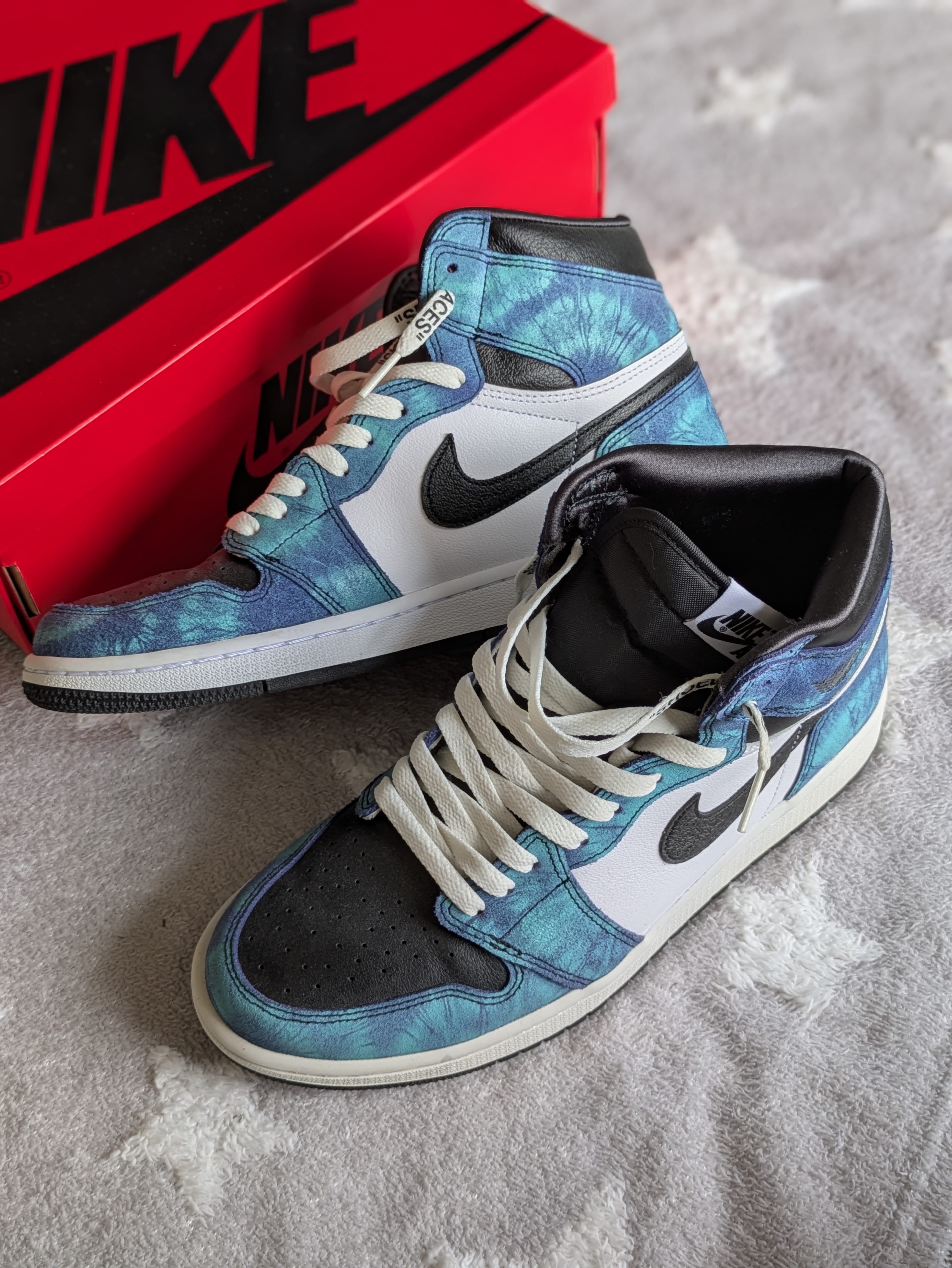 Nike Women's Air Jordan 1 High OG "Tie-Dye"