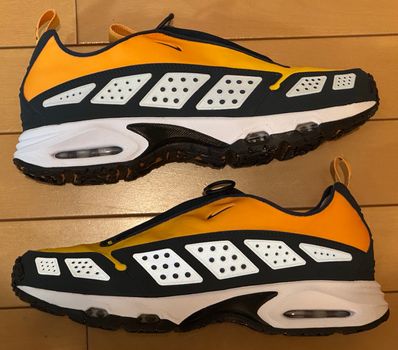 Nike Women's Air Max SNDR "Canyon Gold and Deep Ocean"