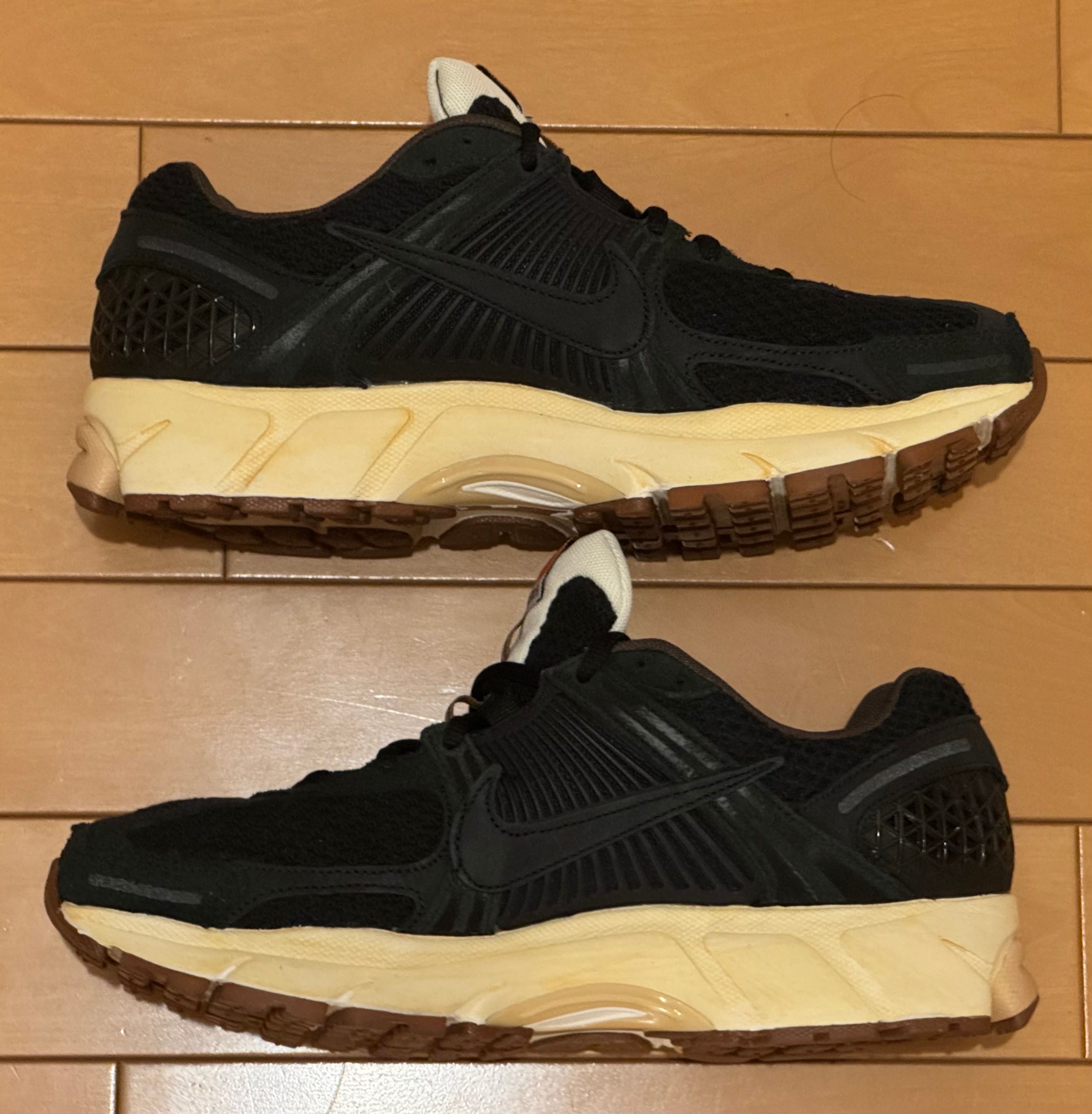 Nike Women's Zoom Vomero 5 Running Rabbit "Black"