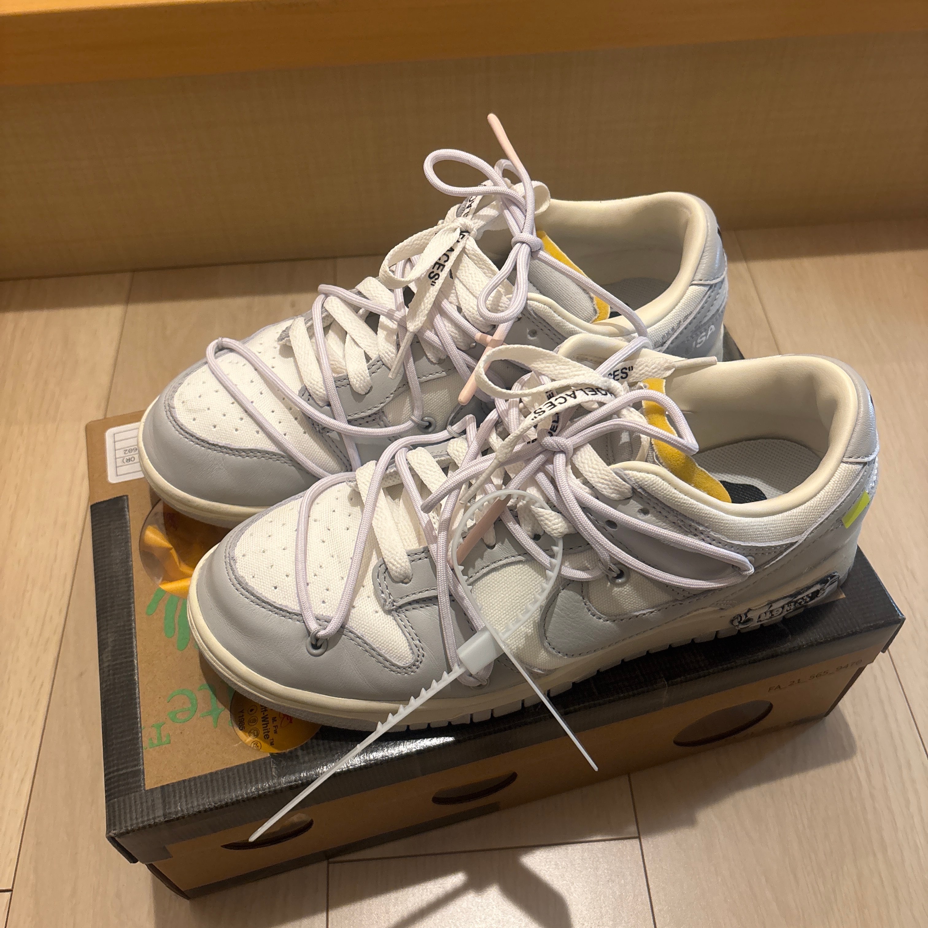 Off-White × Nike Dunk Low 1 of 50 "Lot.49"