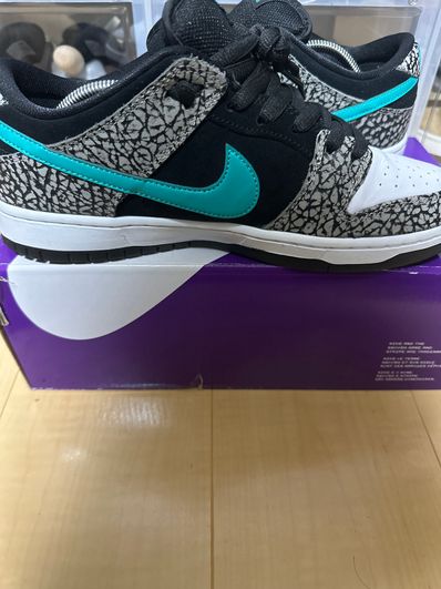 Nike SB Dunk Low "Elephant/Safari"