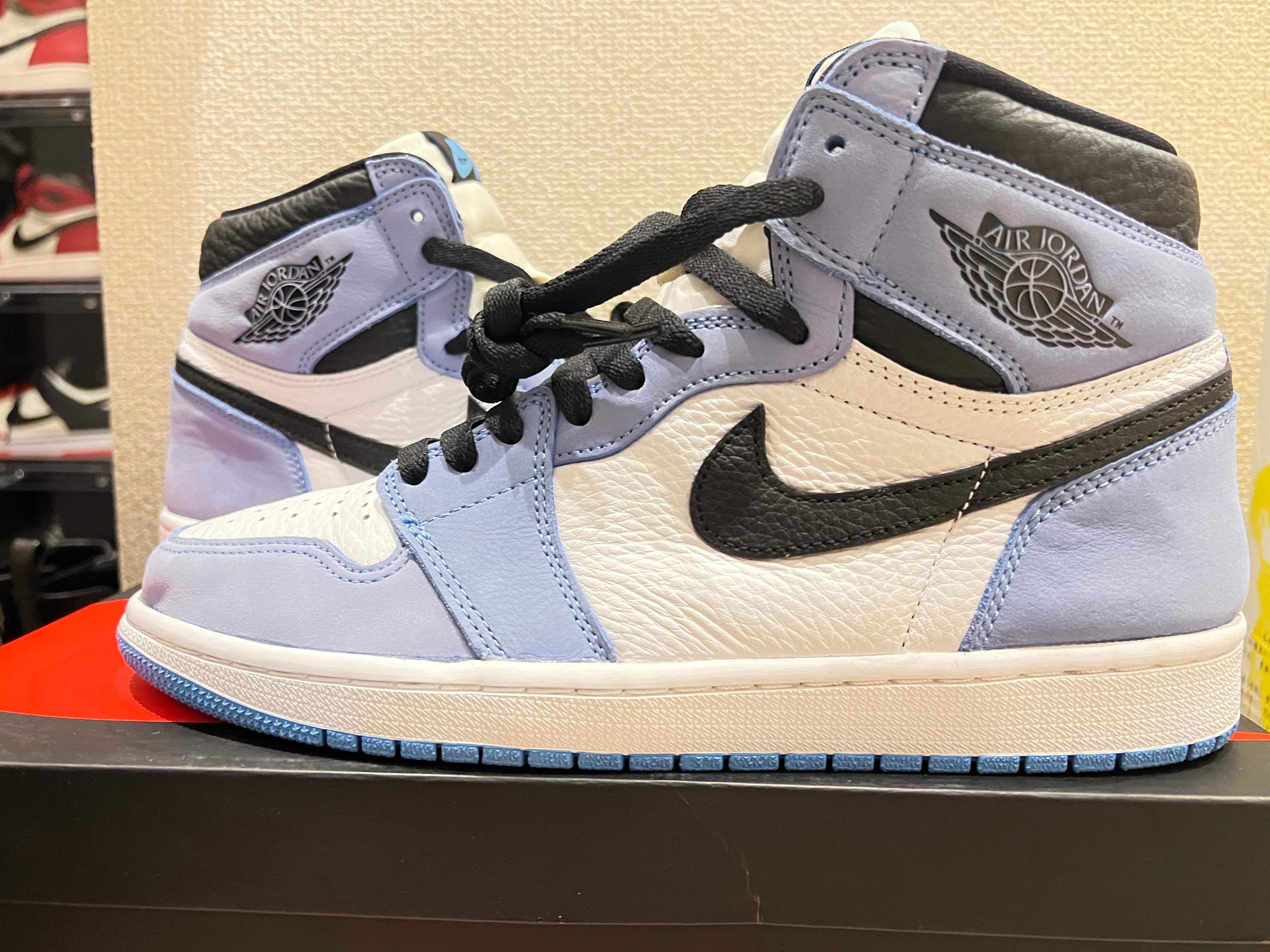 Nike Air Jordan 1 High OG "University Blue"
