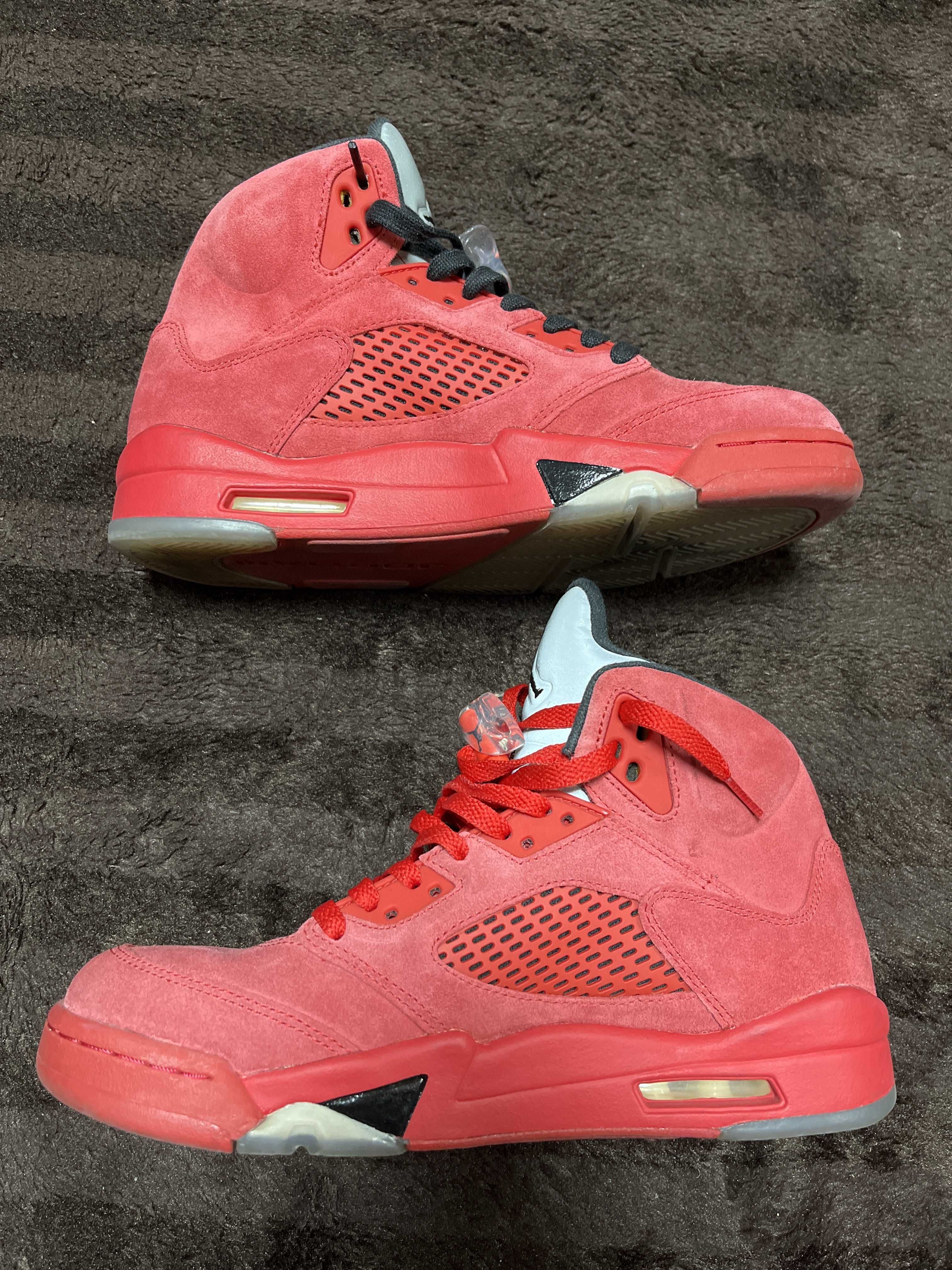 Nike Air Jordan 5 Ratro "Red Suede"