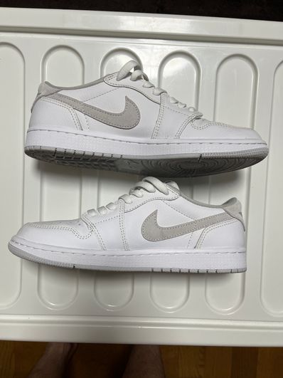 Nike Air Jordan 1 Low OG "Neutral Grey"