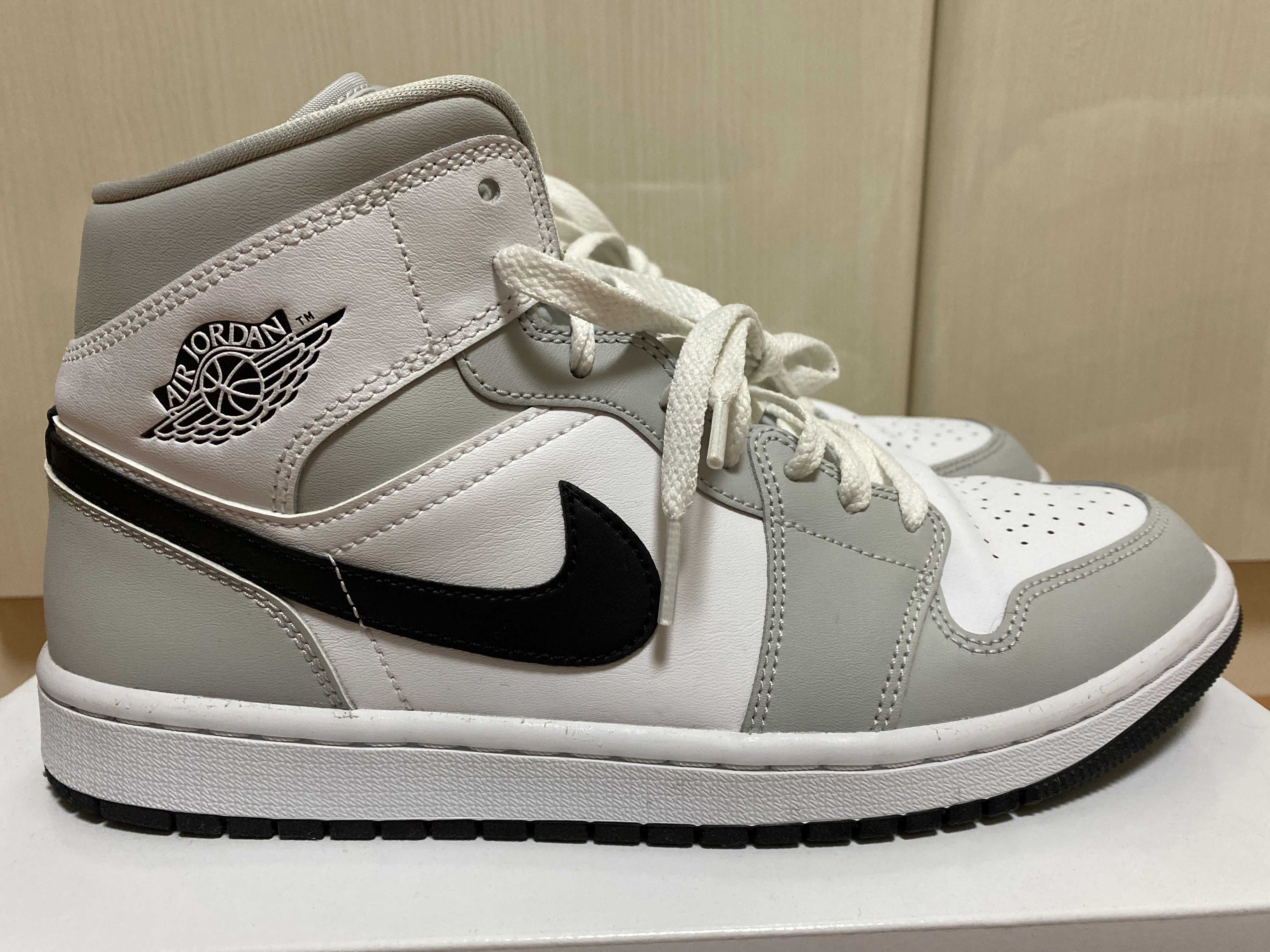 Nike Women's Air Jordan 1 Mid "Grey Fog/White/Black"