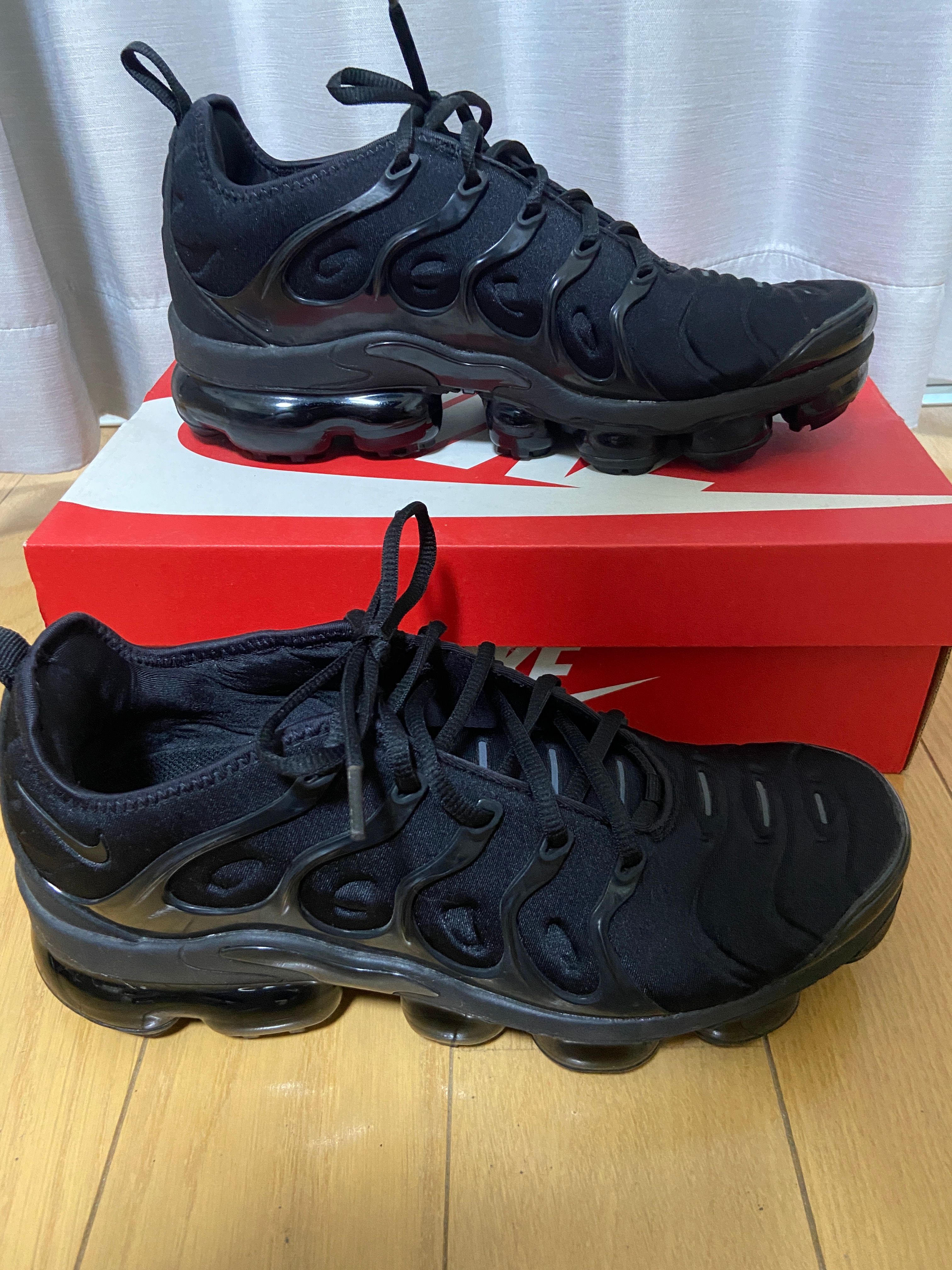 Nike Air Vapormax Plus "Triple Black" (2018)