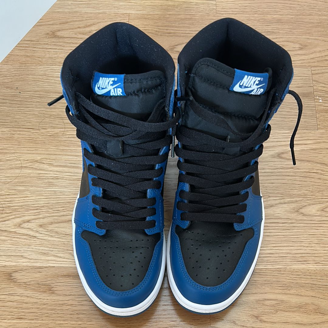 Nike Air Jordan 1 Retro High OG "Dark Marina Blue"
