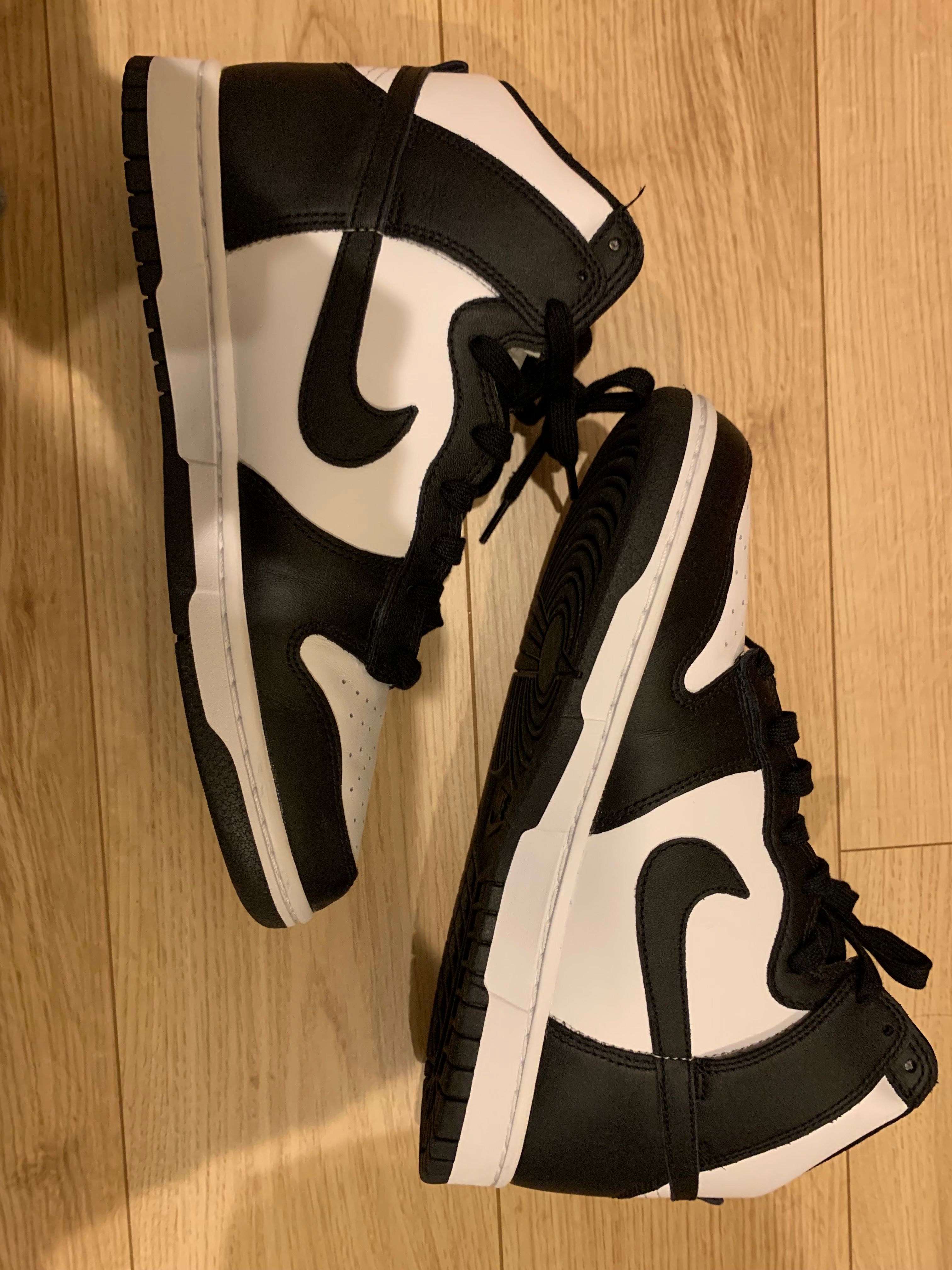 Nike Dunk High "Black and White"