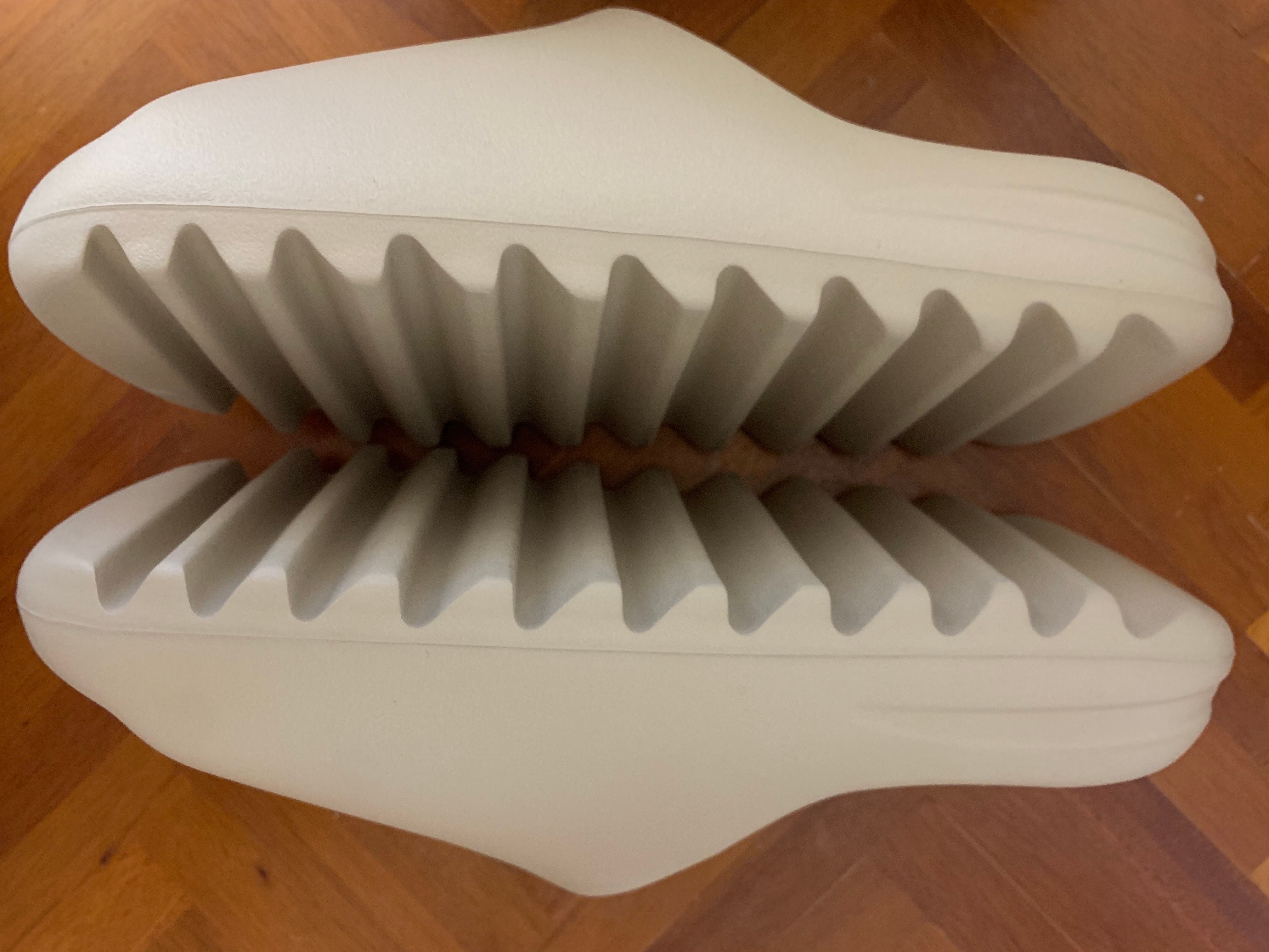 adidas YEEZY Slide "Pure" (GW1934)