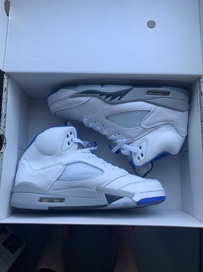 Nike Air Jordan 5 "Stealth 2.0"