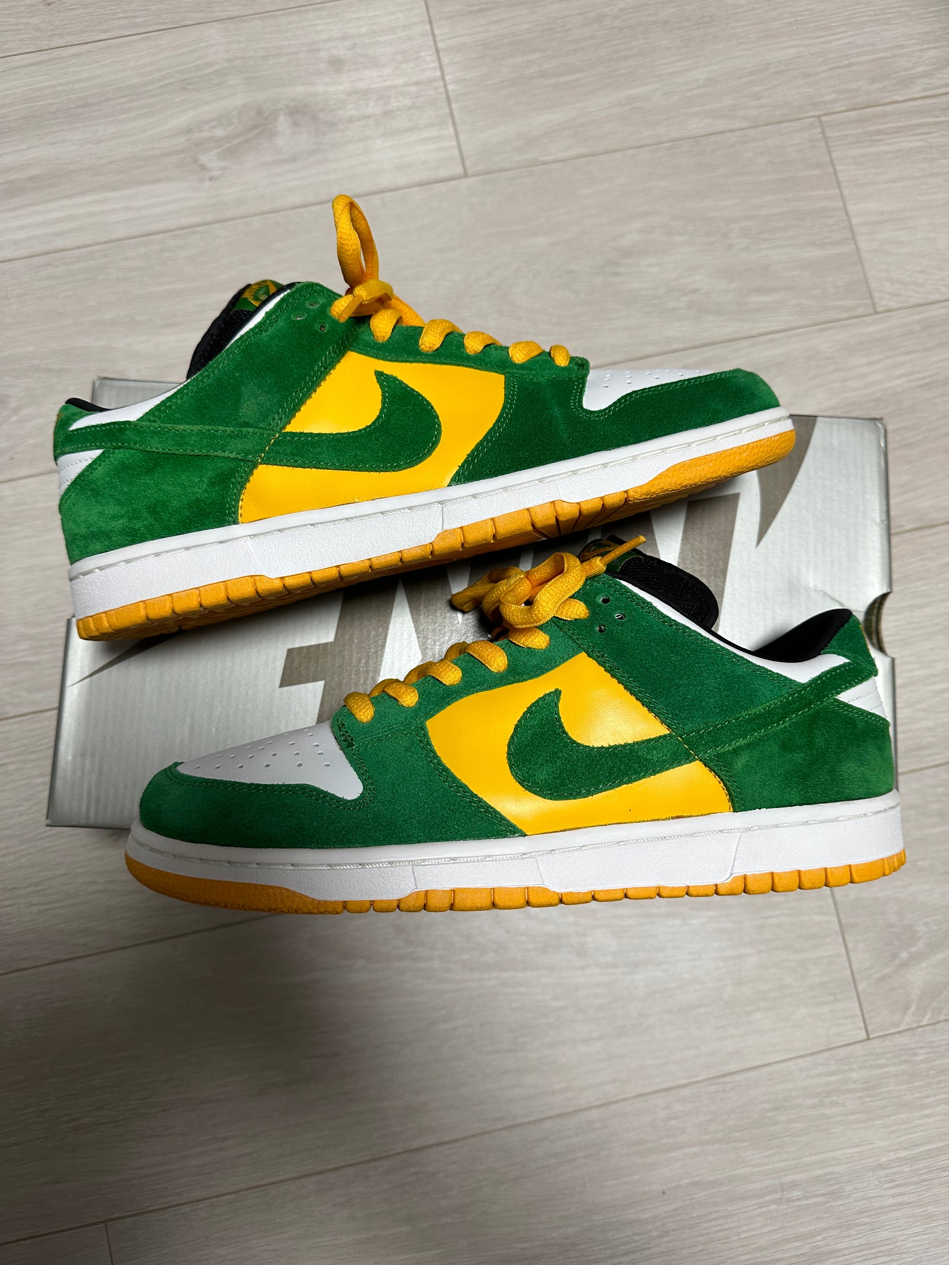 Nike SB Dunk Low Pro "SB Buck" (2003)