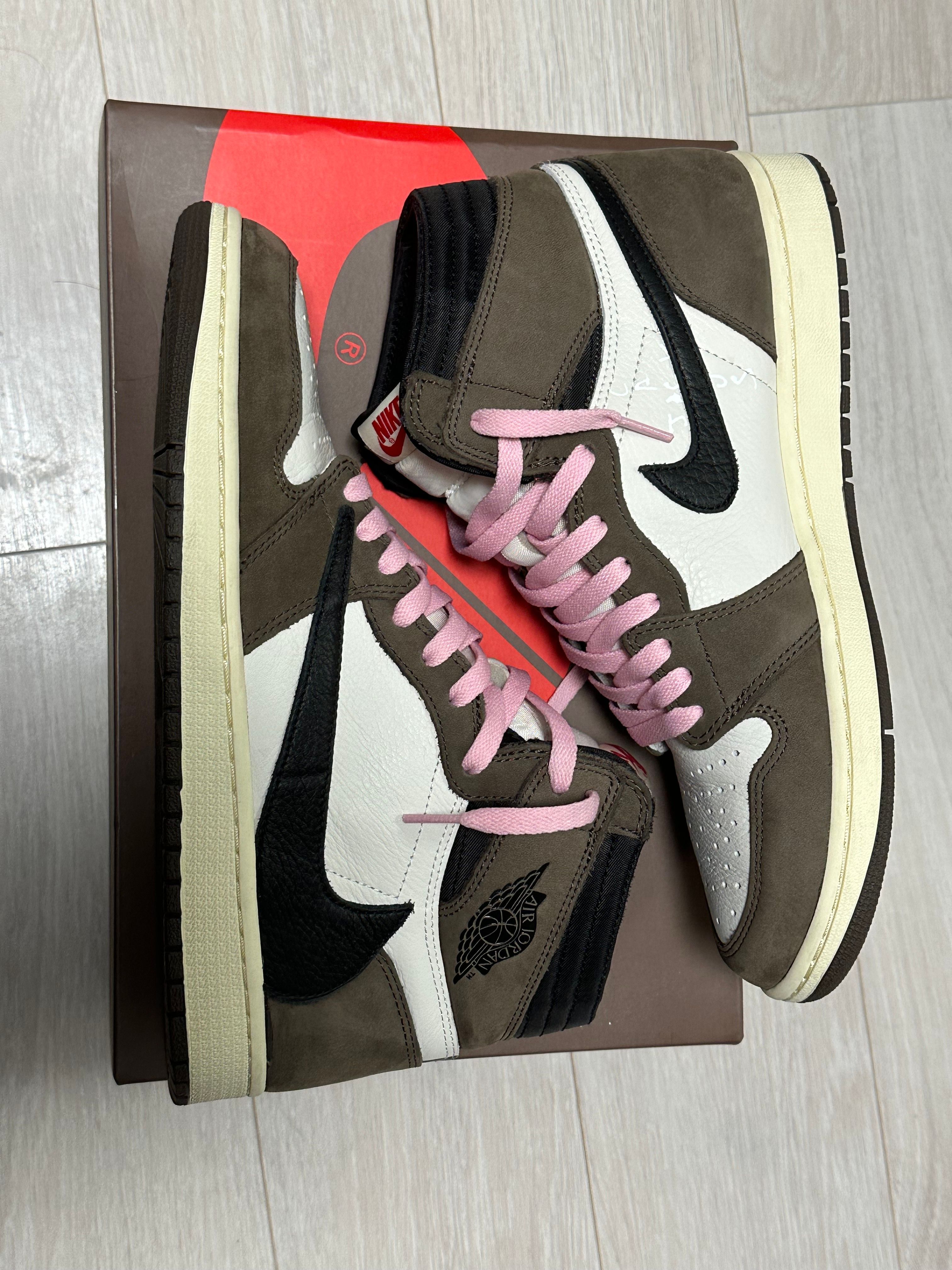 Travis Scott × Nike Air Jordan 1 Retro High OG TS SP "Sail/Dark Mocha"
