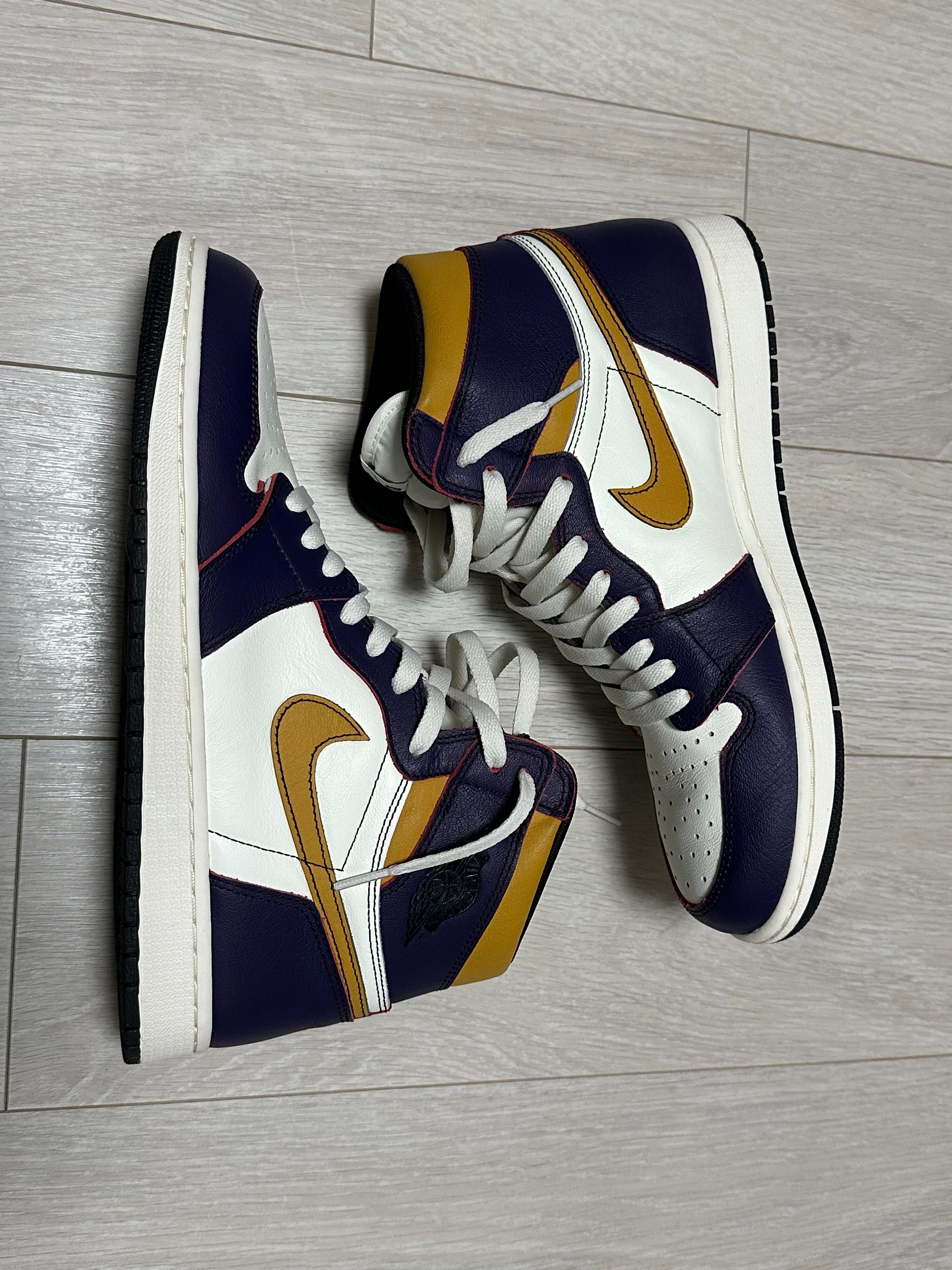 Nike SB × Air Jordan 1 Retro High "La To Chicago"  