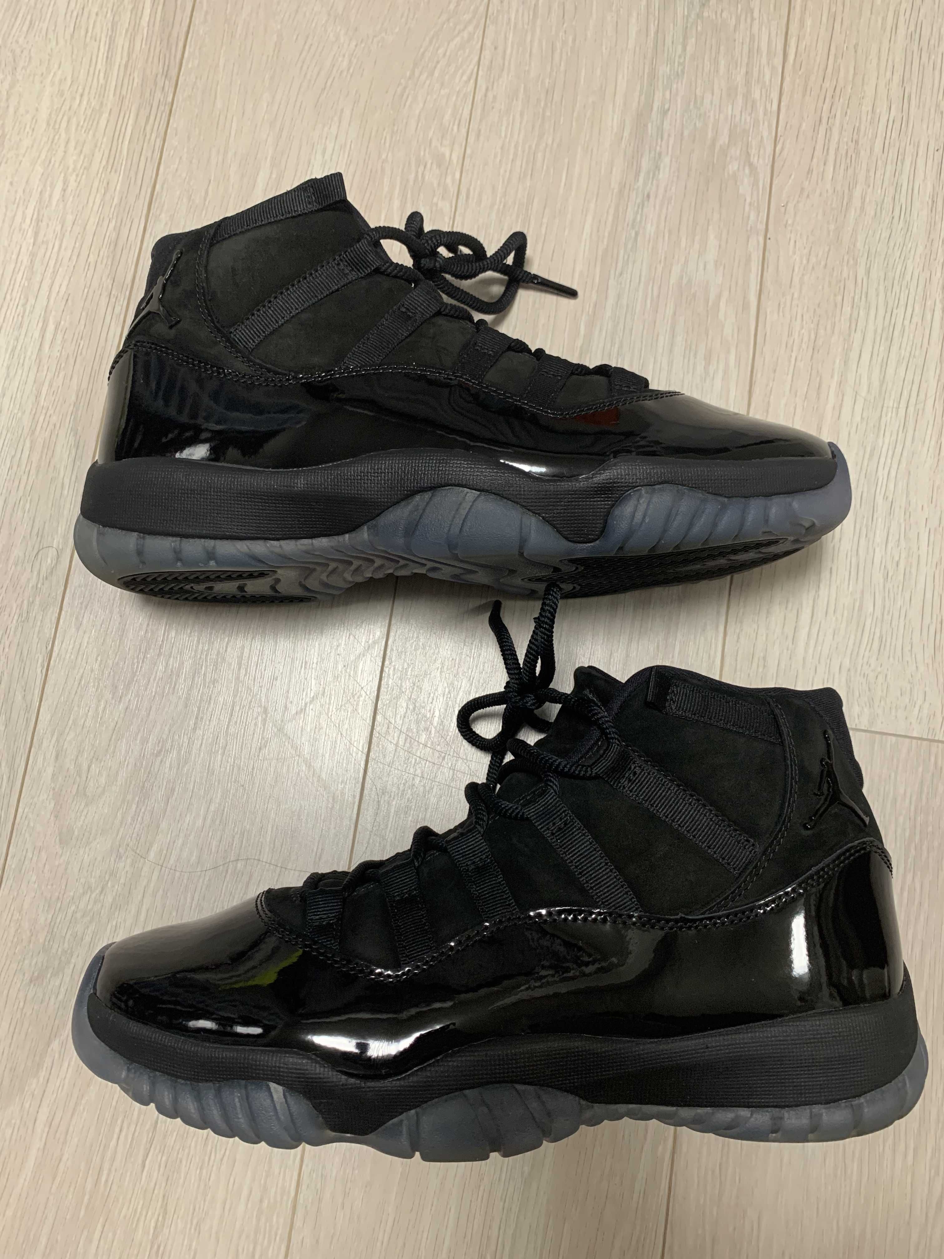 Nike Air Jordan 11 "Cap and Gown"