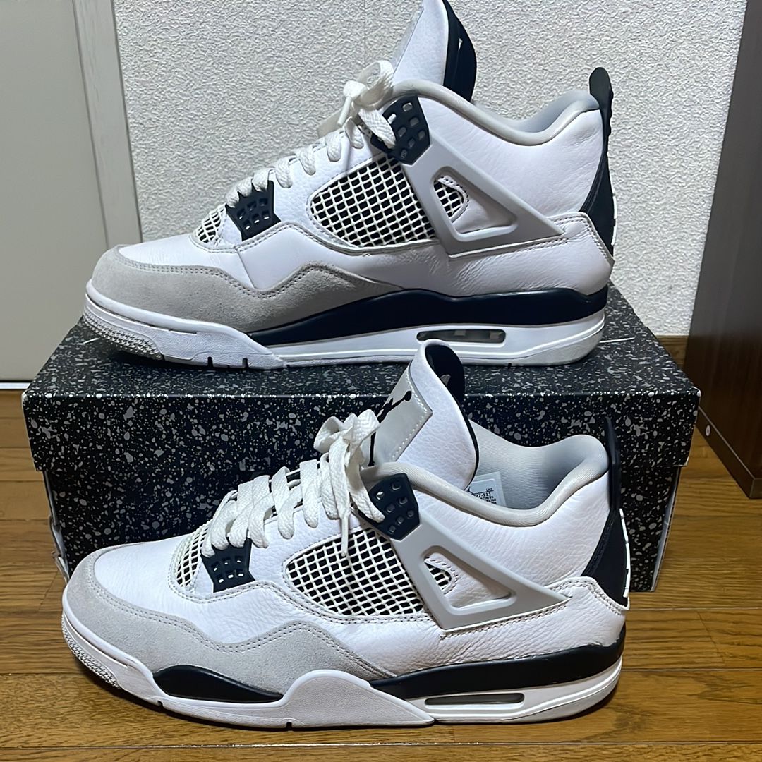 [中古] Nike Air Jordan 4 Military Black Jordan 4 Retro Mid Military Black for Sale - Authenticity