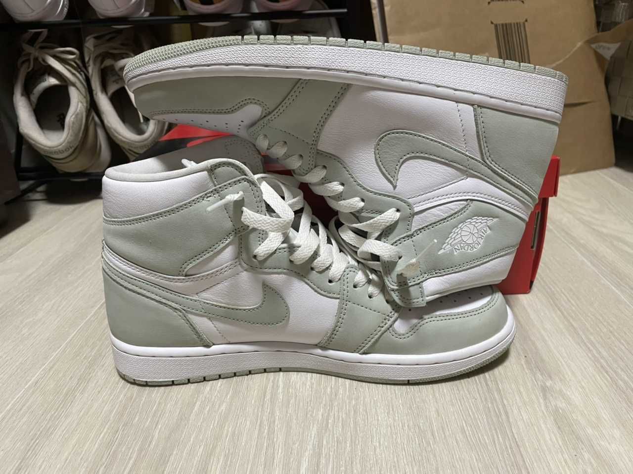 Nike Women's Air Jordan 1 High OG "Seafoam"