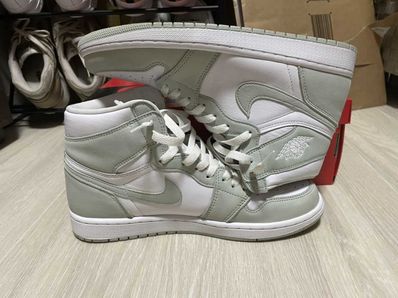 Nike Women's Air Jordan 1 High OG "Seafoam"