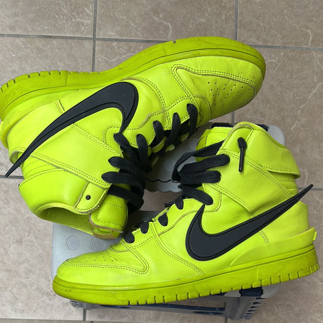 AMBUSH × NIKE DUNK HIGH "FLASH LIME"