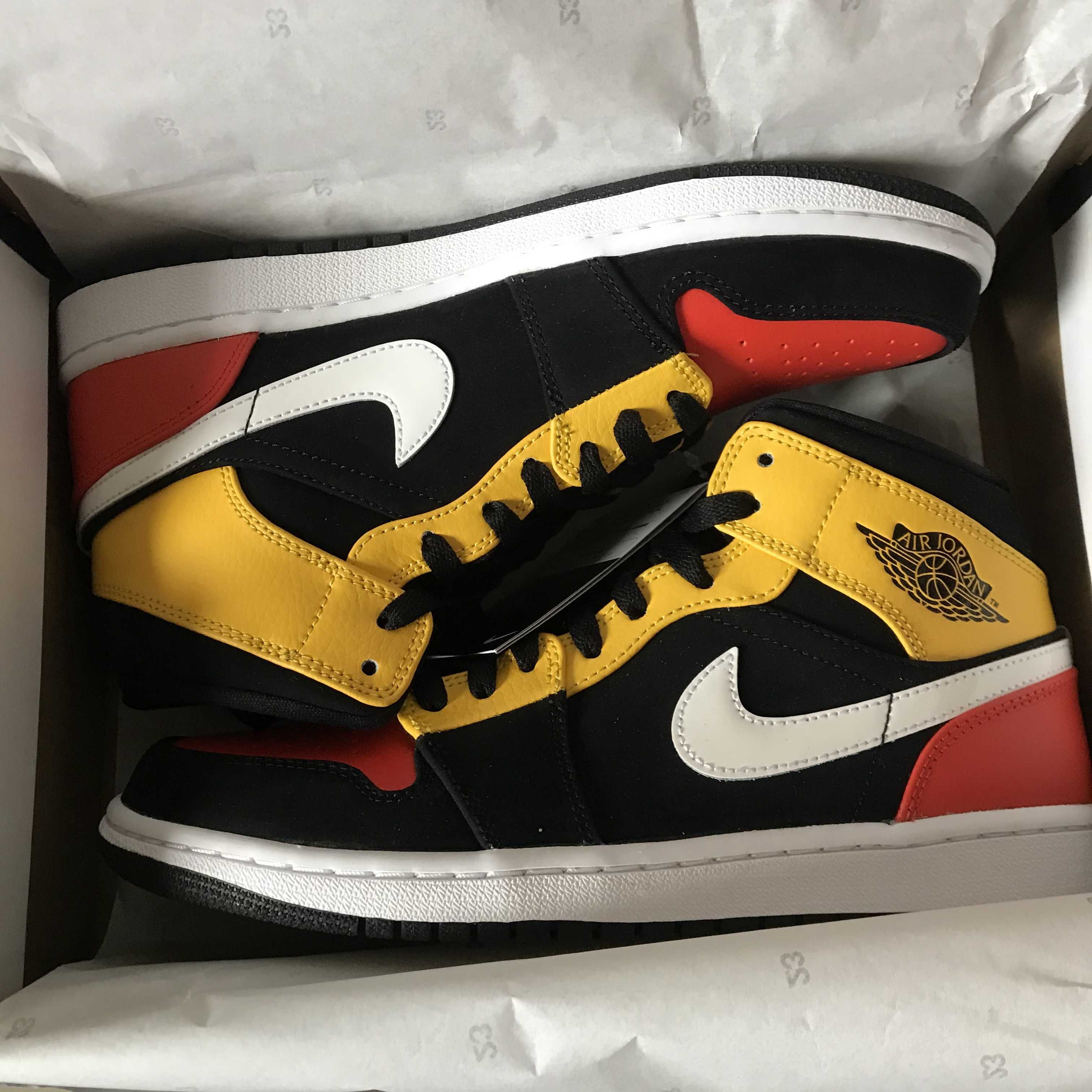 NIKE AIR JORDAN 1 MID SE "ROSWELL RAYGUNS"