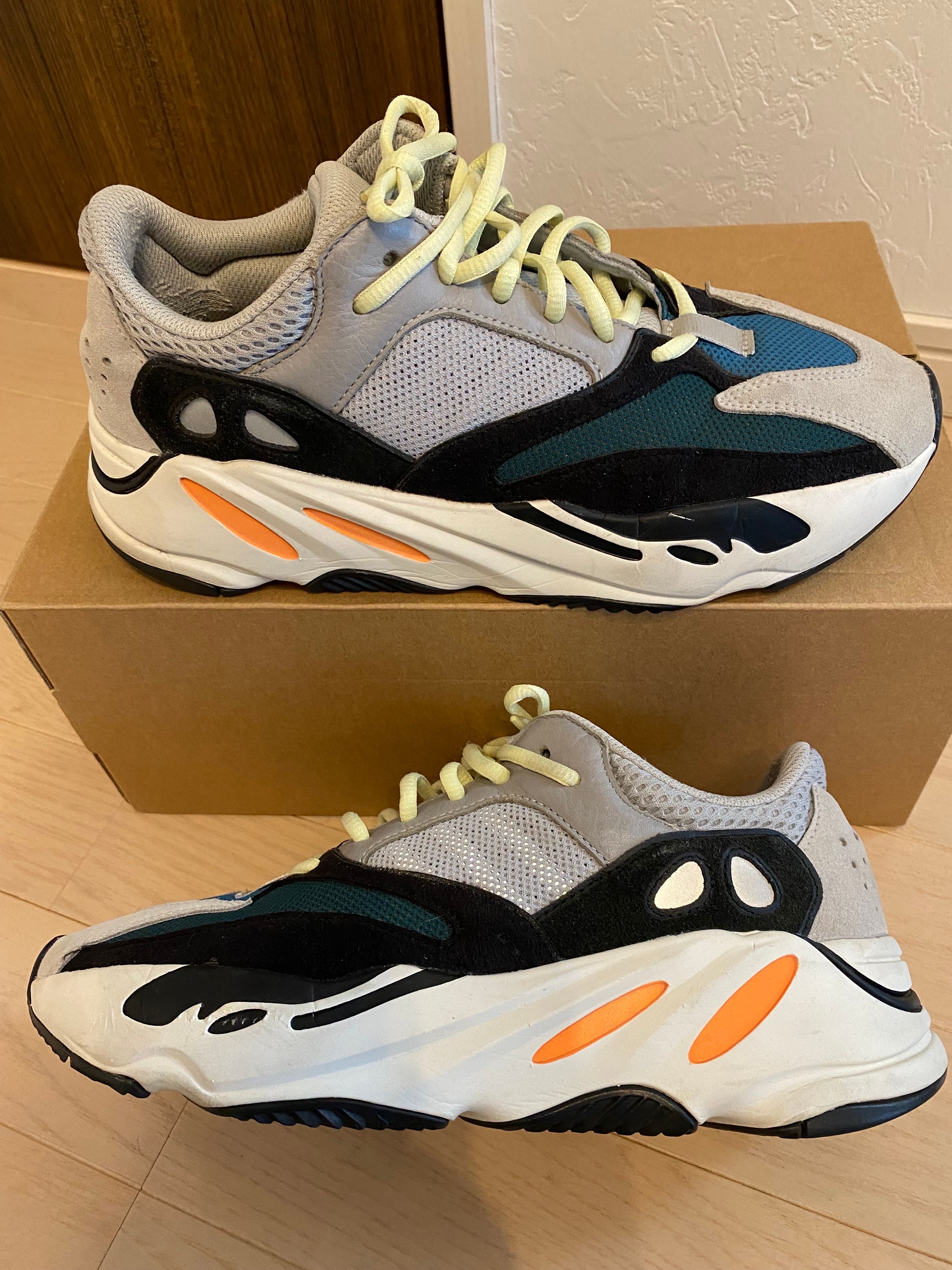 adidas YEEZY Boost 700 "Wave Runner"