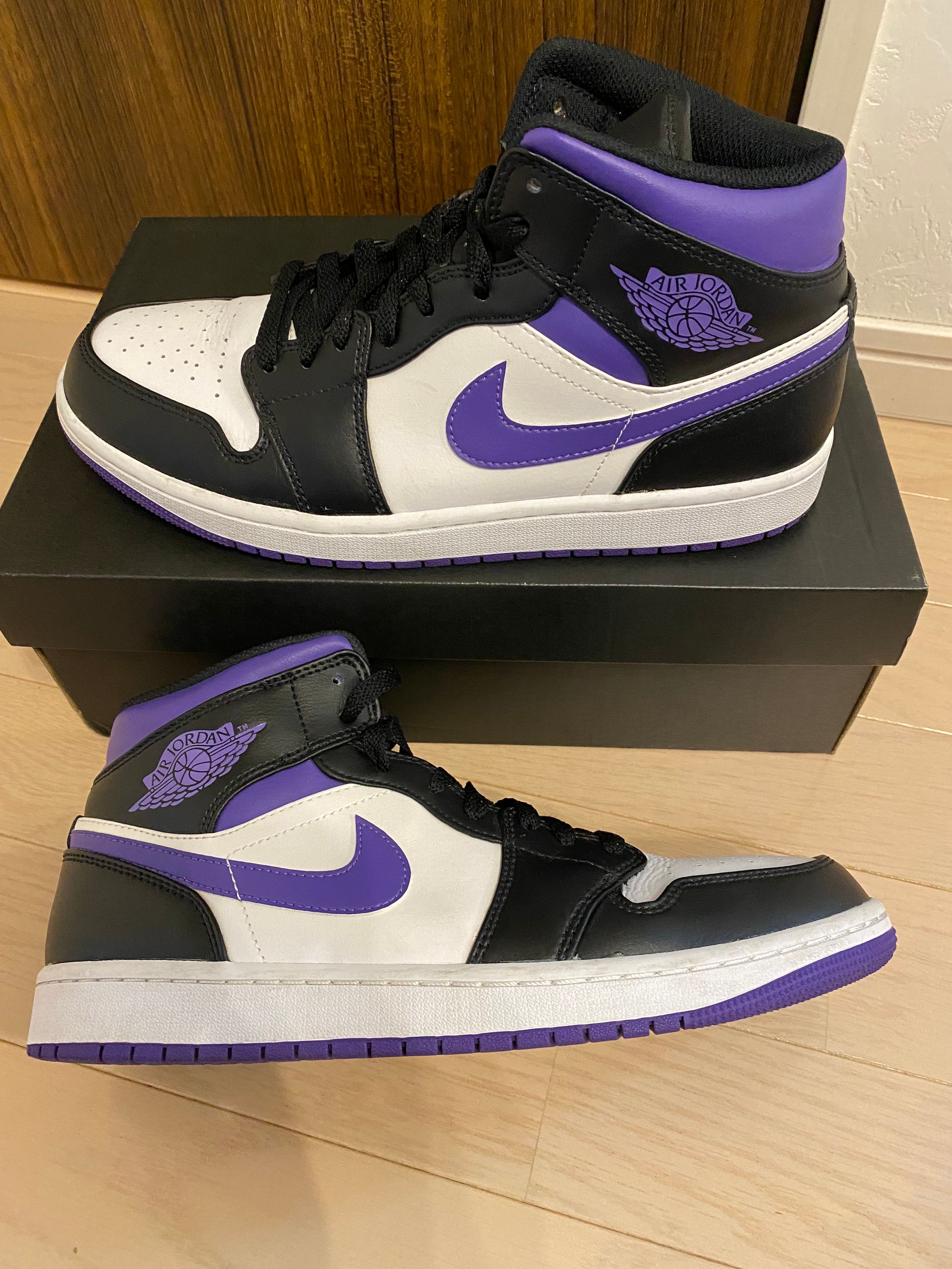 Nike Air Jordan 1 Mid "Black/Court Purple"