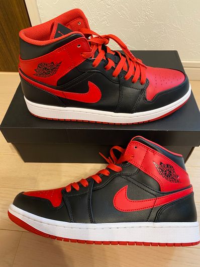 Nike Air Jordan 1 Mid "Bred Toe"