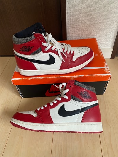 Nike Air Jordan 1 High OG "Lost & Found/Chicago"