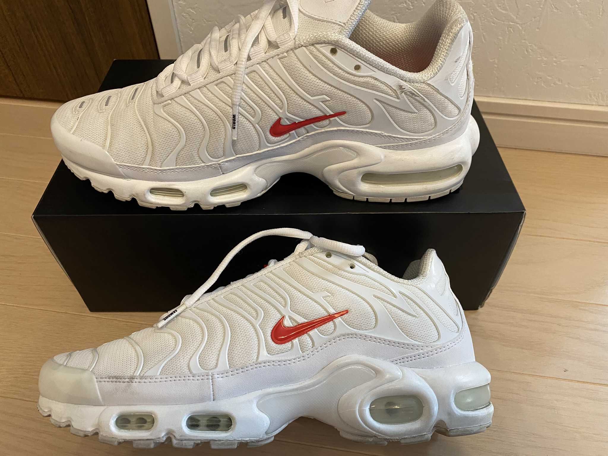 Supreme x Nike Air Max Plus TN "White/Speed Red"
