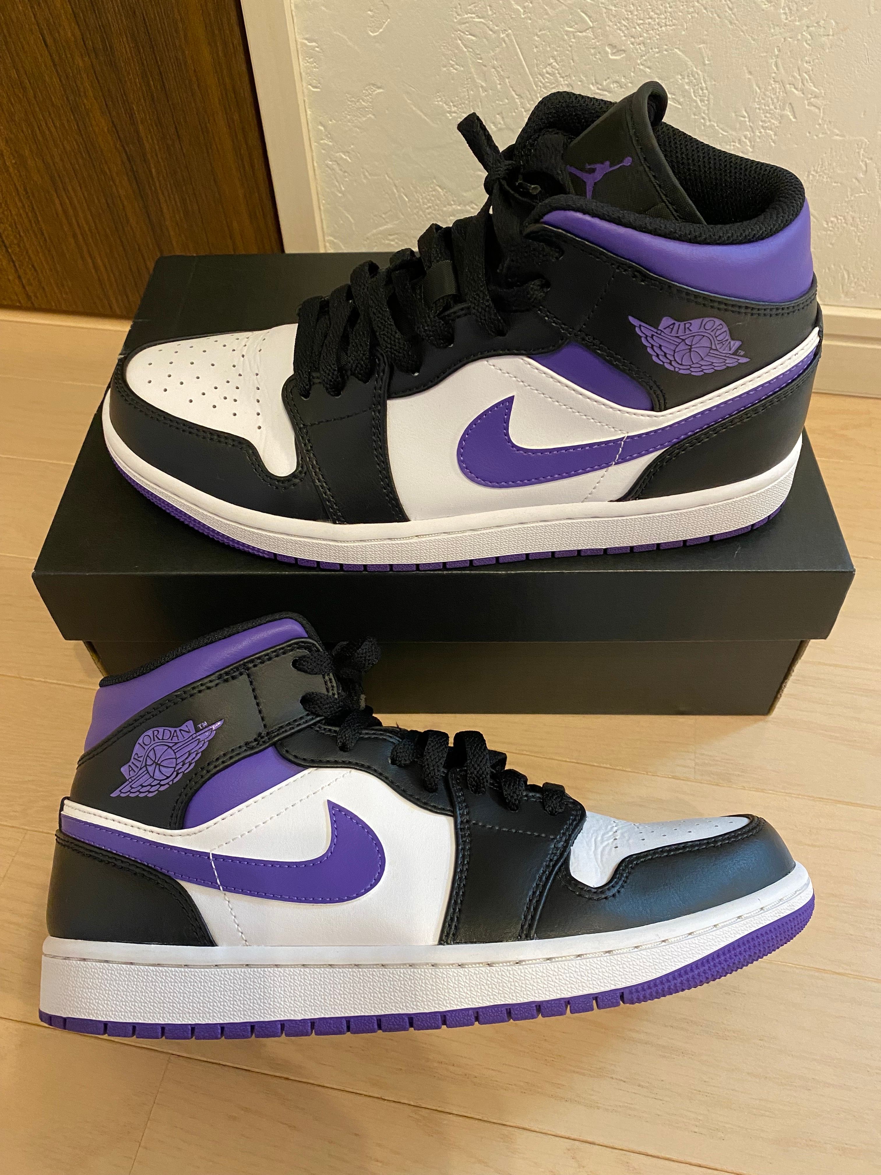 Nike Air Jordan 1 Mid "Black/Court Purple"