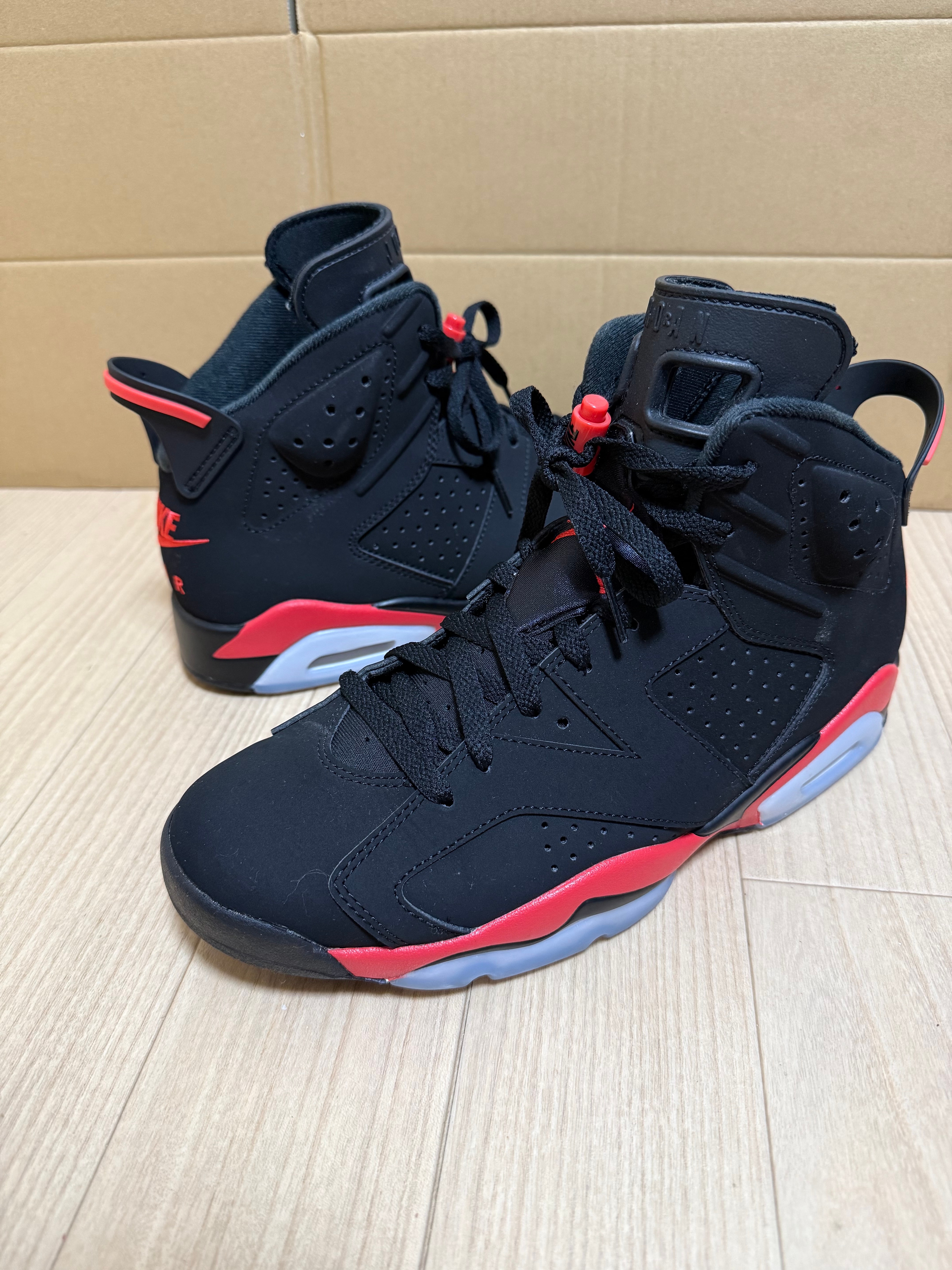 Nike Air Jordan 6 Retro "Infrared Salesman"