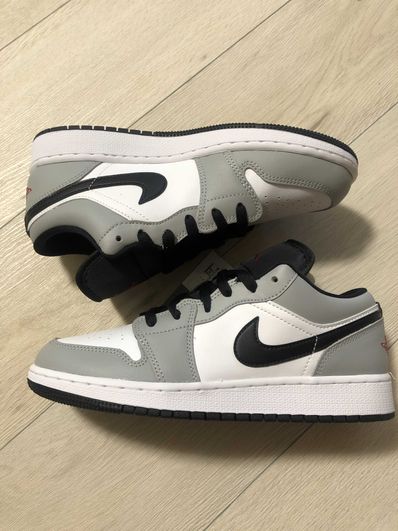 Nike GS Air Jordan 1 Low "Light Smoke Grey"