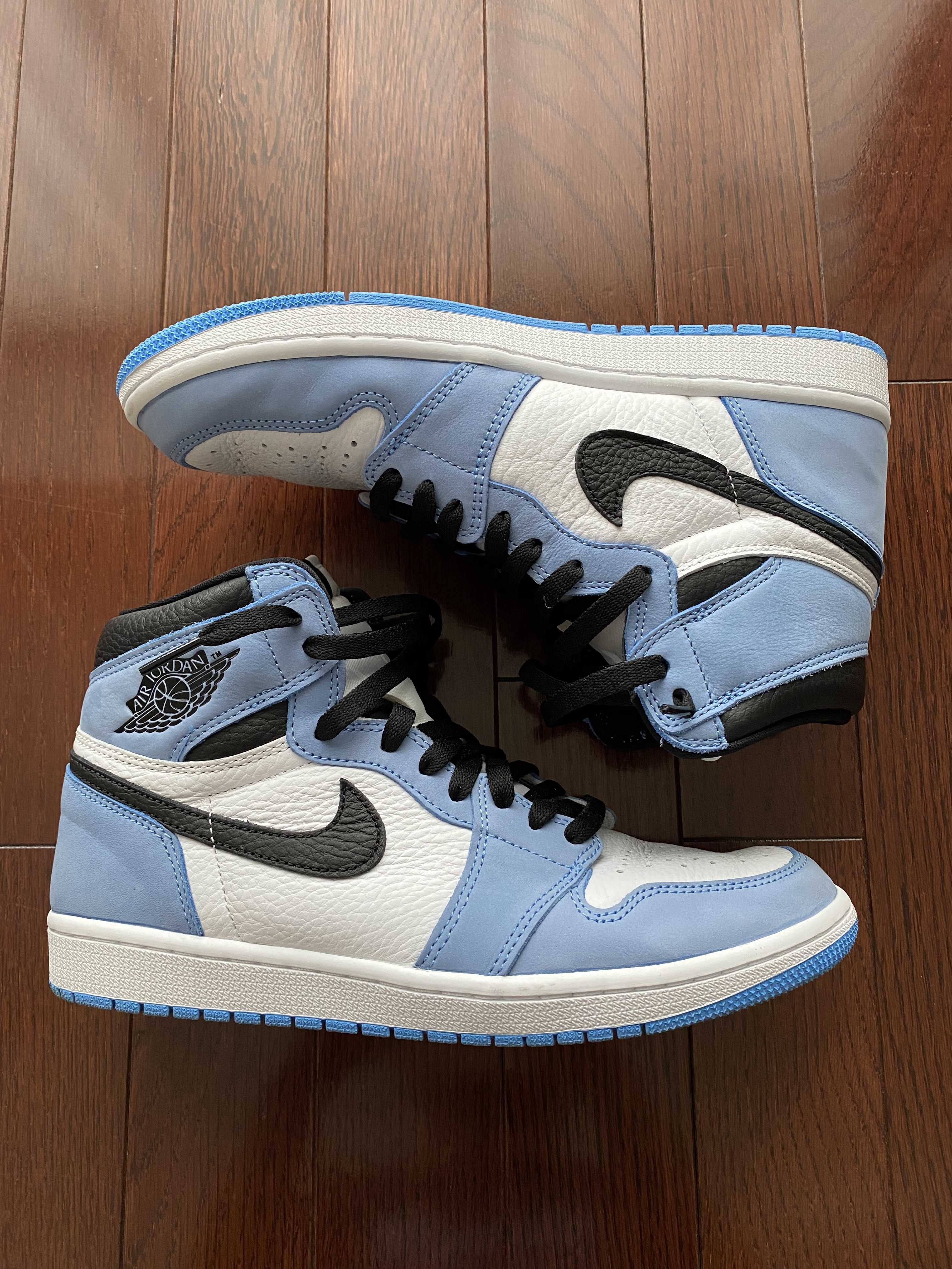 Nike Air Jordan 1 High OG "University Blue"