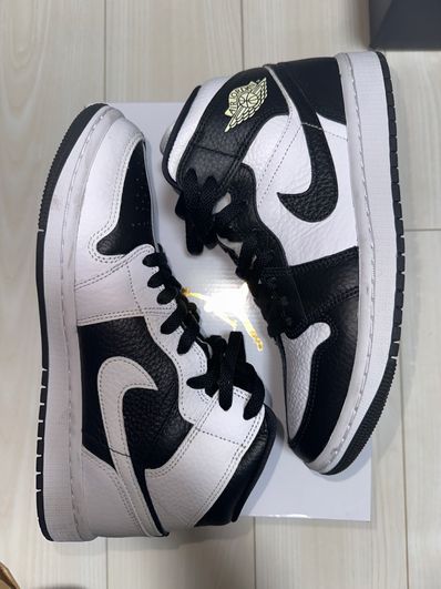 Nike Women's Air Jordan 1 Mid "Homage"