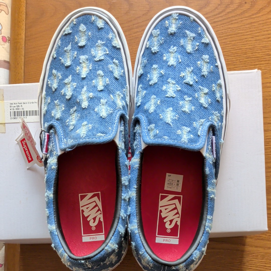Supreme × Vans Slip-On Hole Punch Denim "Blue"