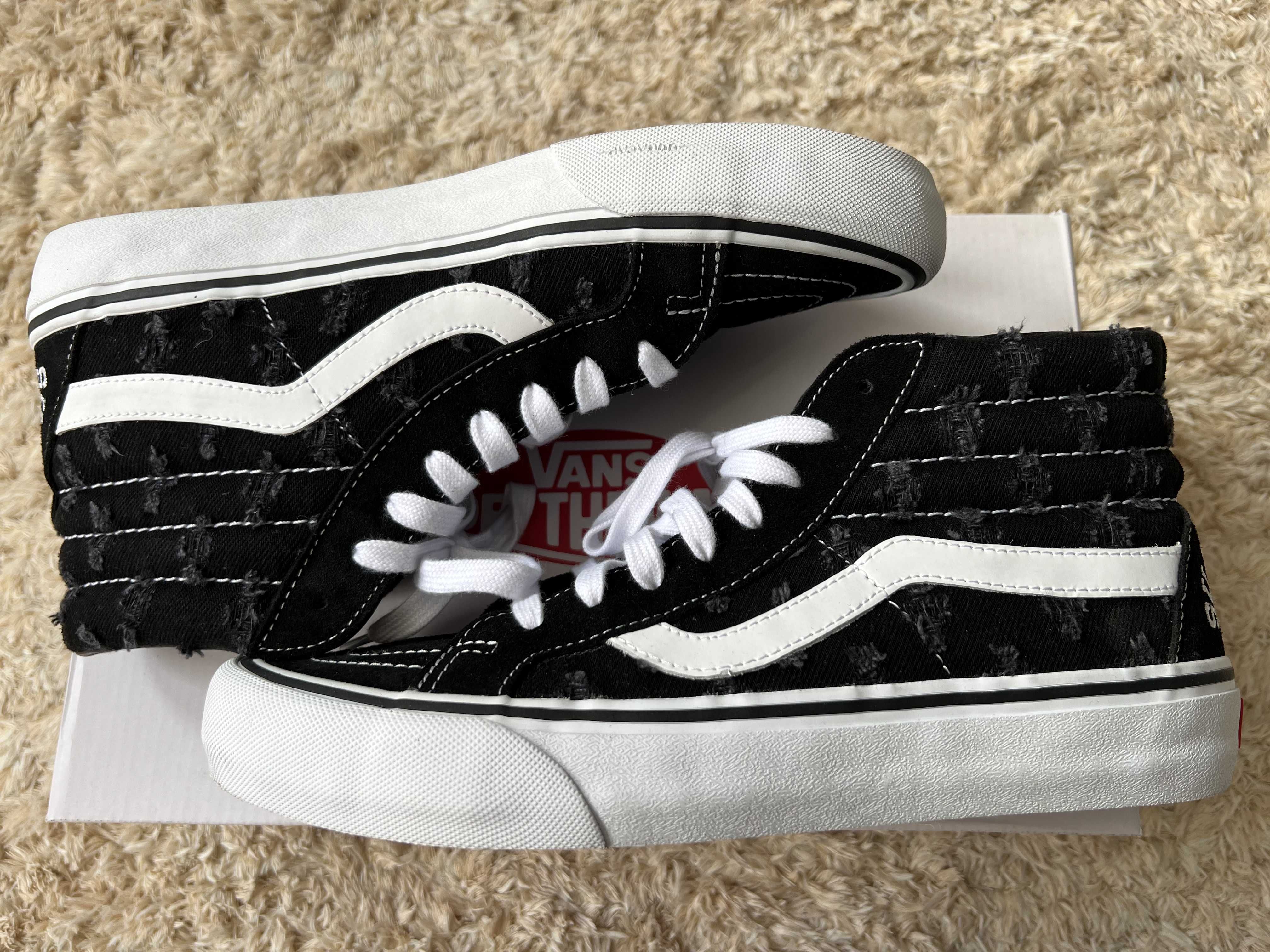 Supreme × Vans Sk8-Hi Hole Punch Denim "Black"