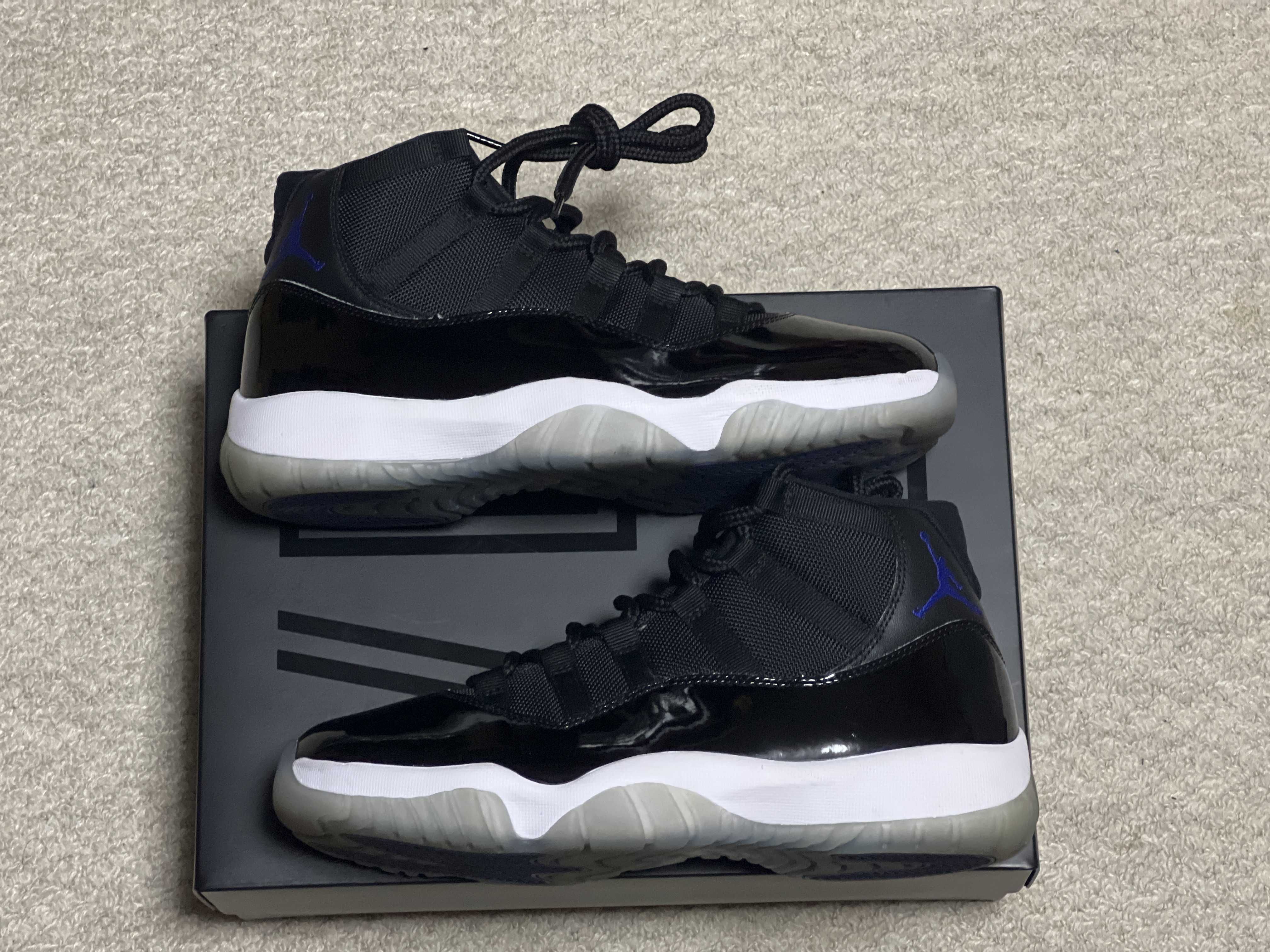 Nike Air Jordan 11 Retro "Space Jam" (2016)