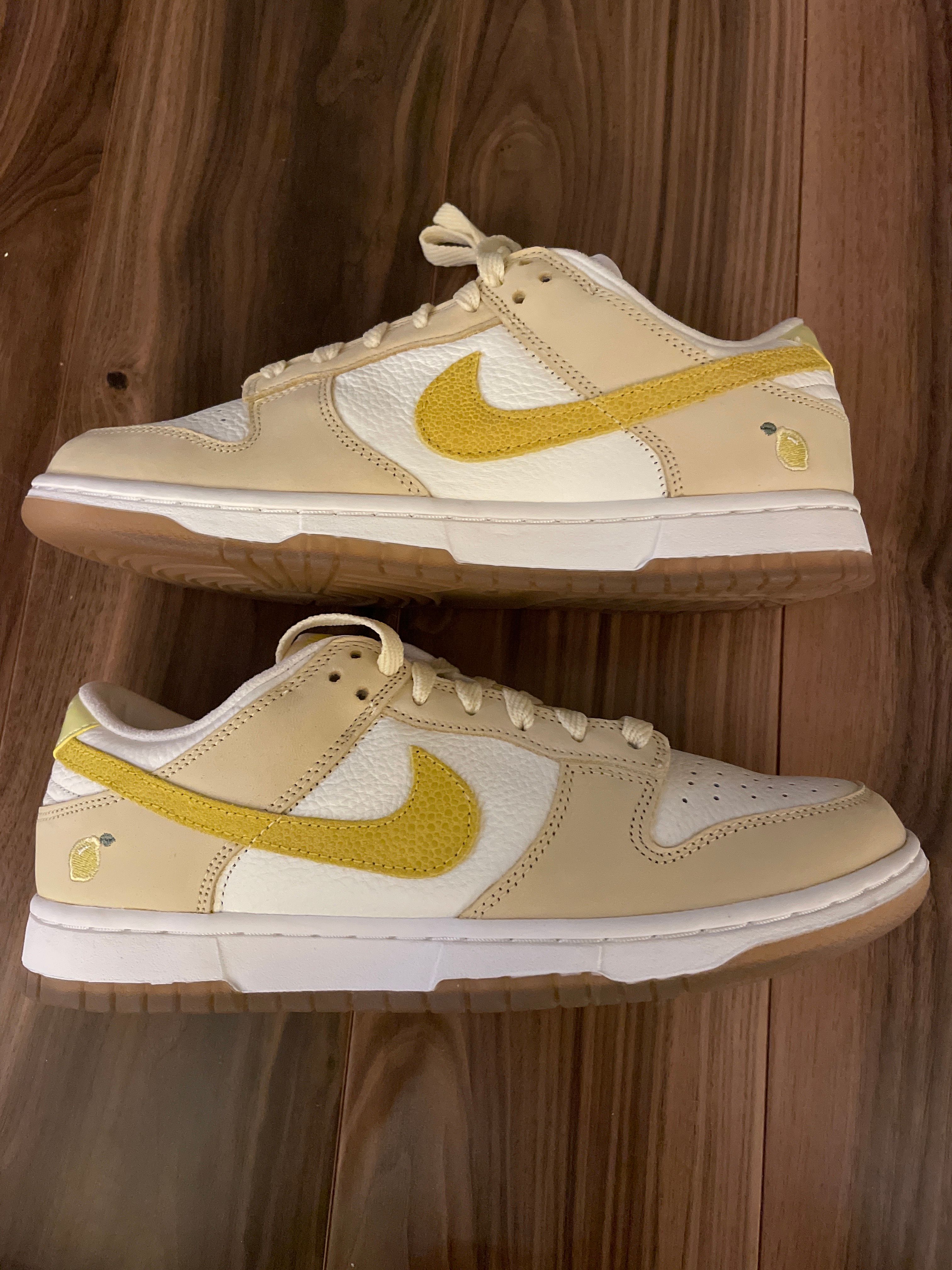 NIKE Women's DUNK LOW "LEMON DROP"
