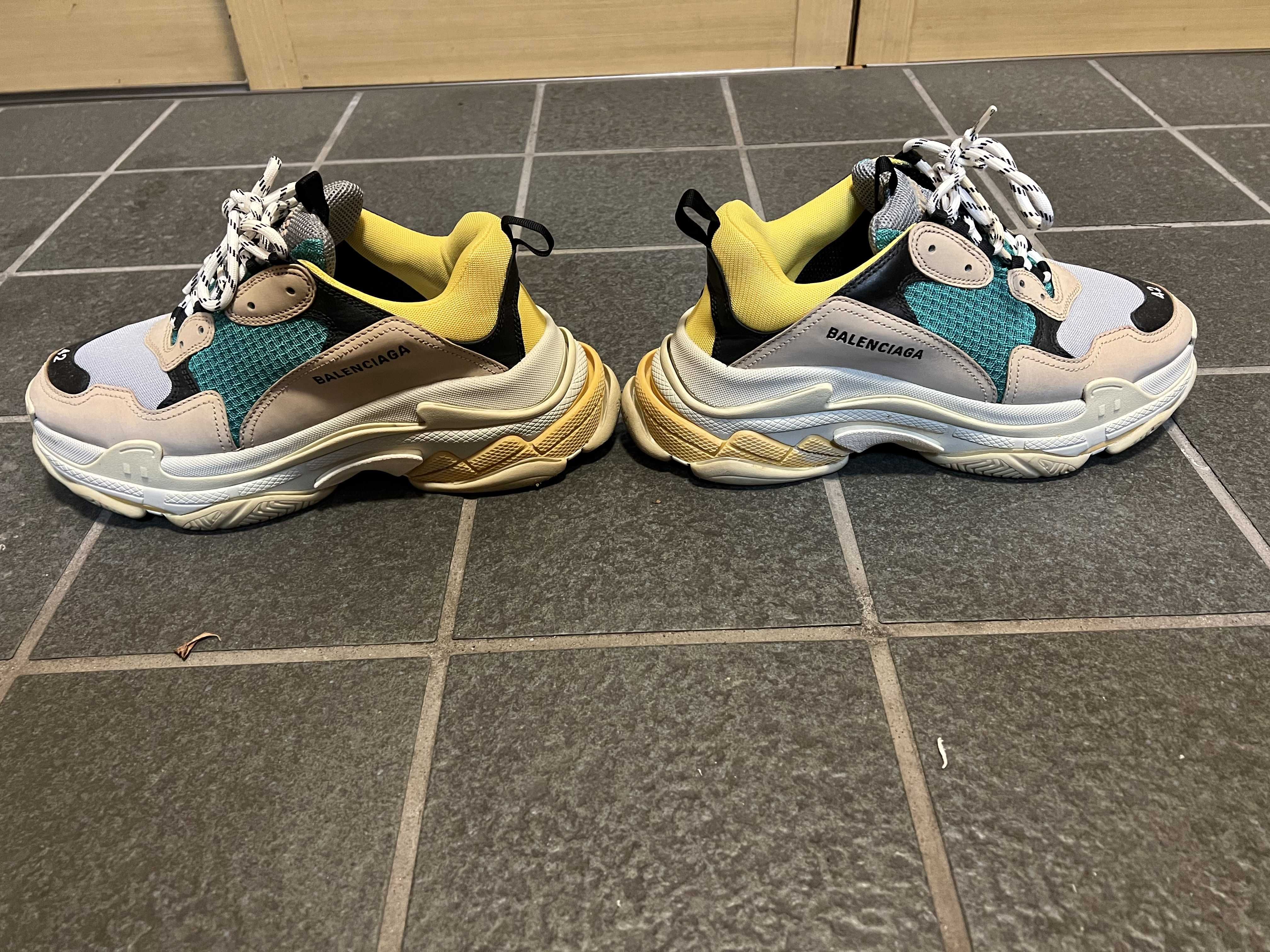 BALENCIAGA Triple S "Beige/Green/Yellow"